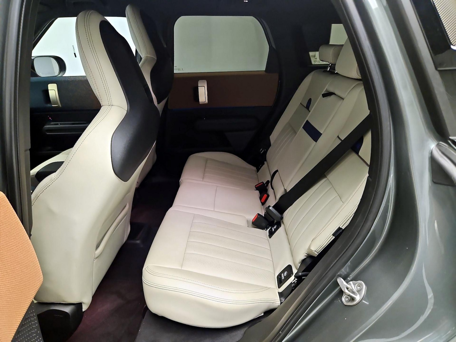 2025 MINI Countryman S - Photo 18
