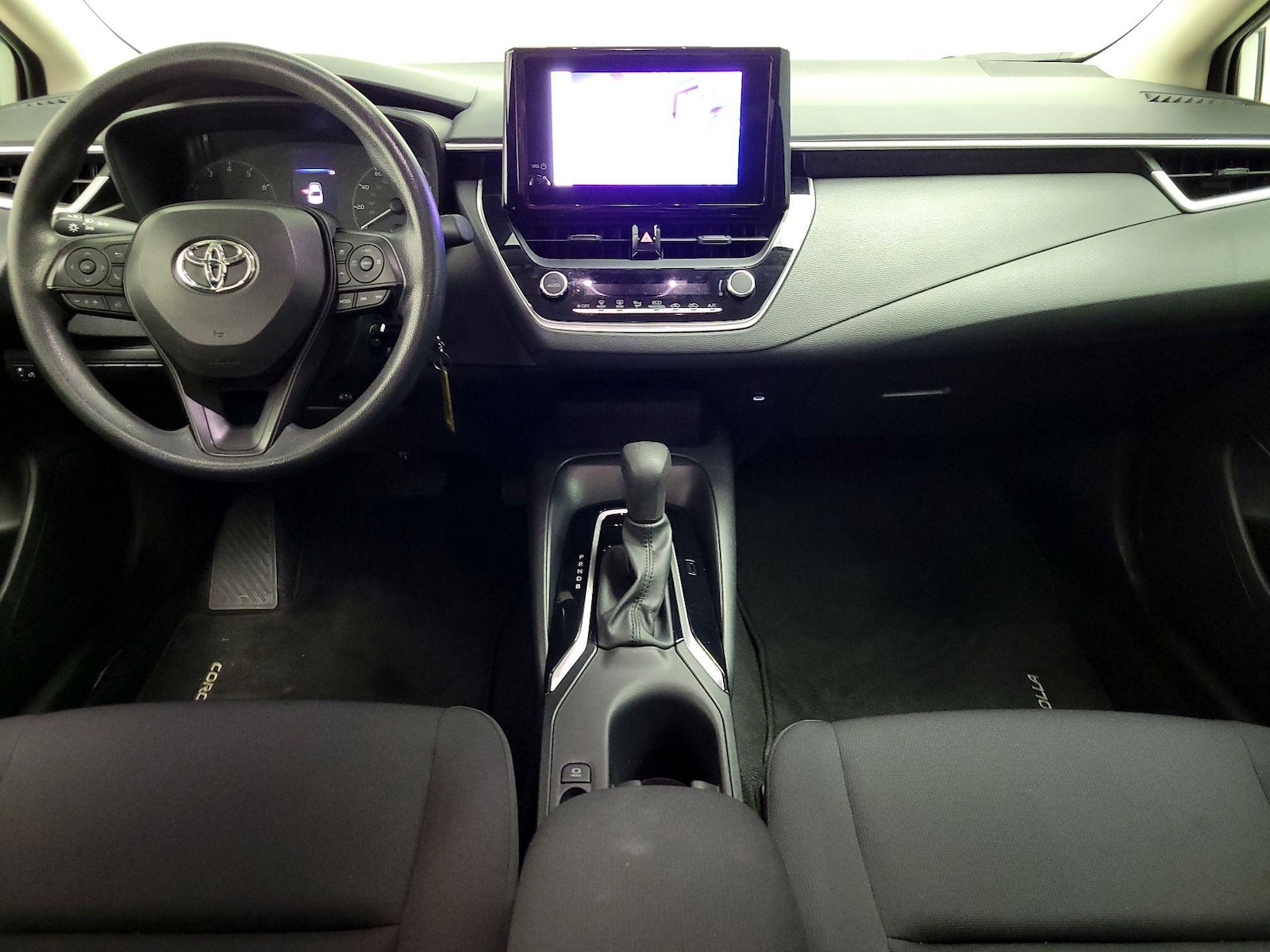 2024 Toyota Corolla LE - Photo 10