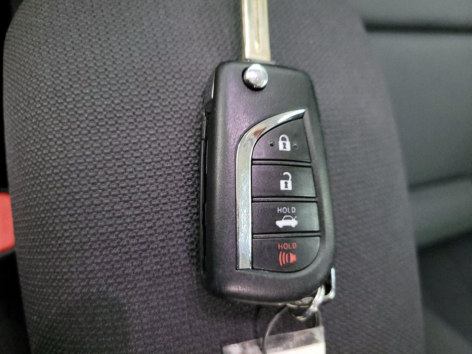 2024 Toyota Corolla LE - Photo 24