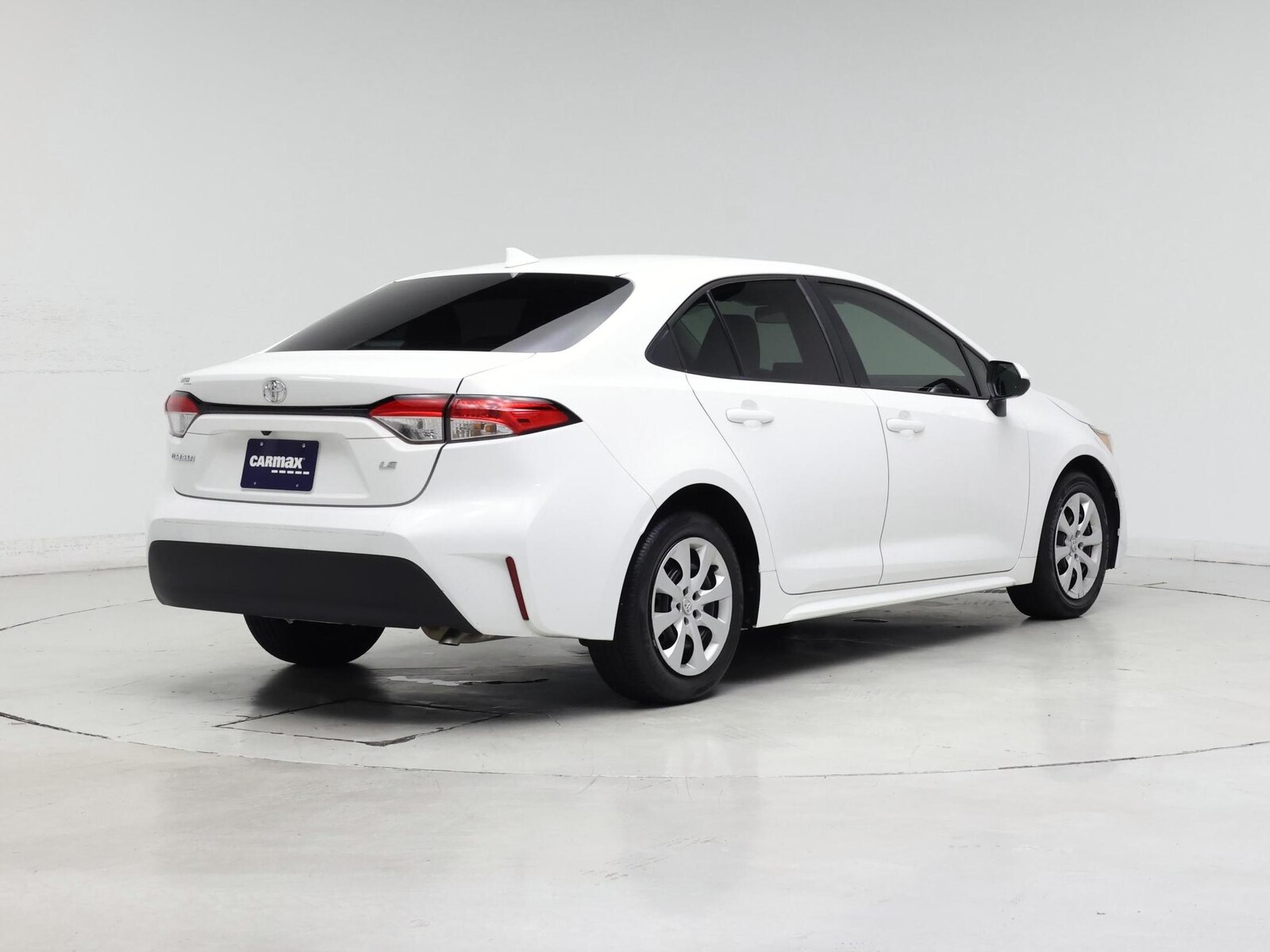 2024 Toyota Corolla LE - Photo 9