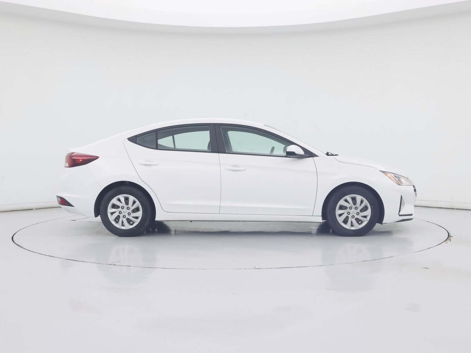 2020 Hyundai Elantra SE - Photo 8