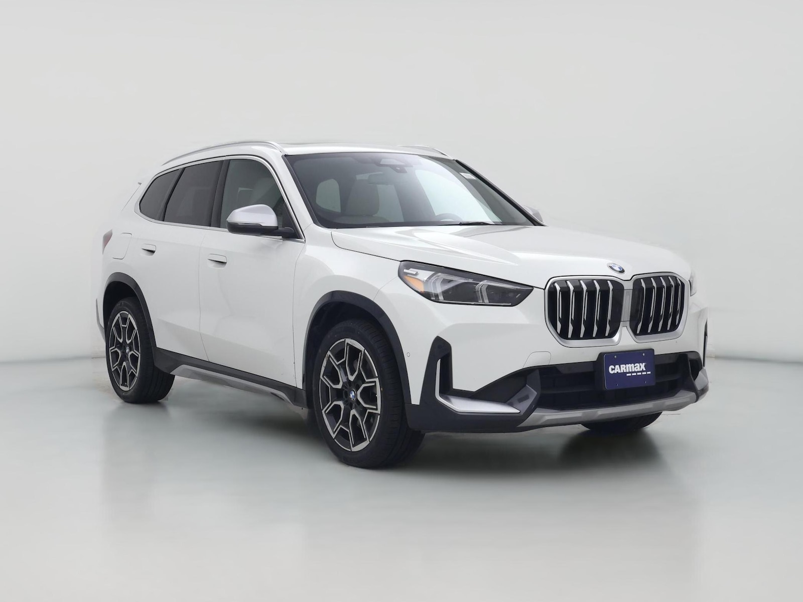 2024 BMW X1 28i