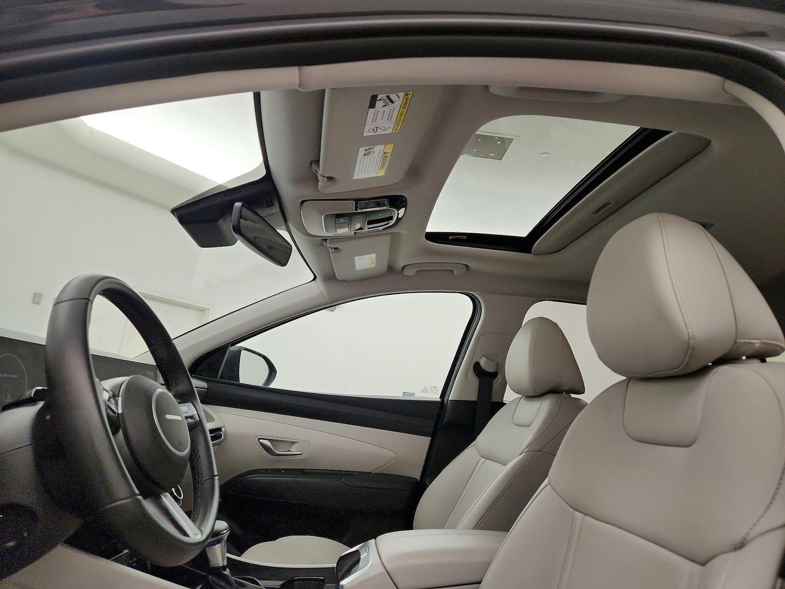 Sunroof(s) & Overhead Airbags