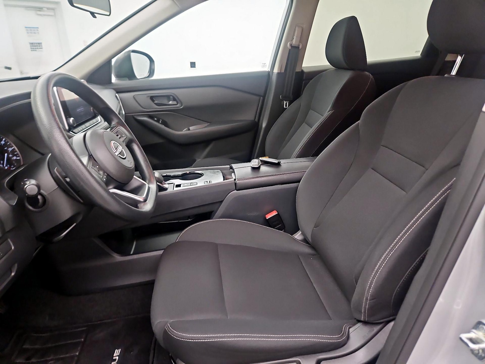 2024 Nissan Rogue S - Photo 12