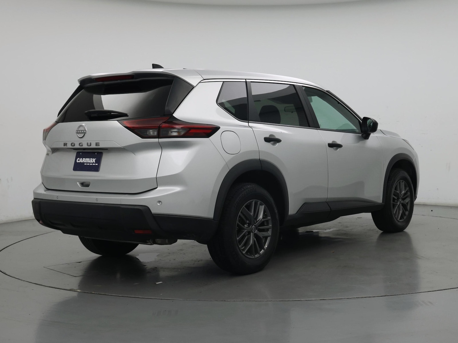 2024 Nissan Rogue S - Photo 9