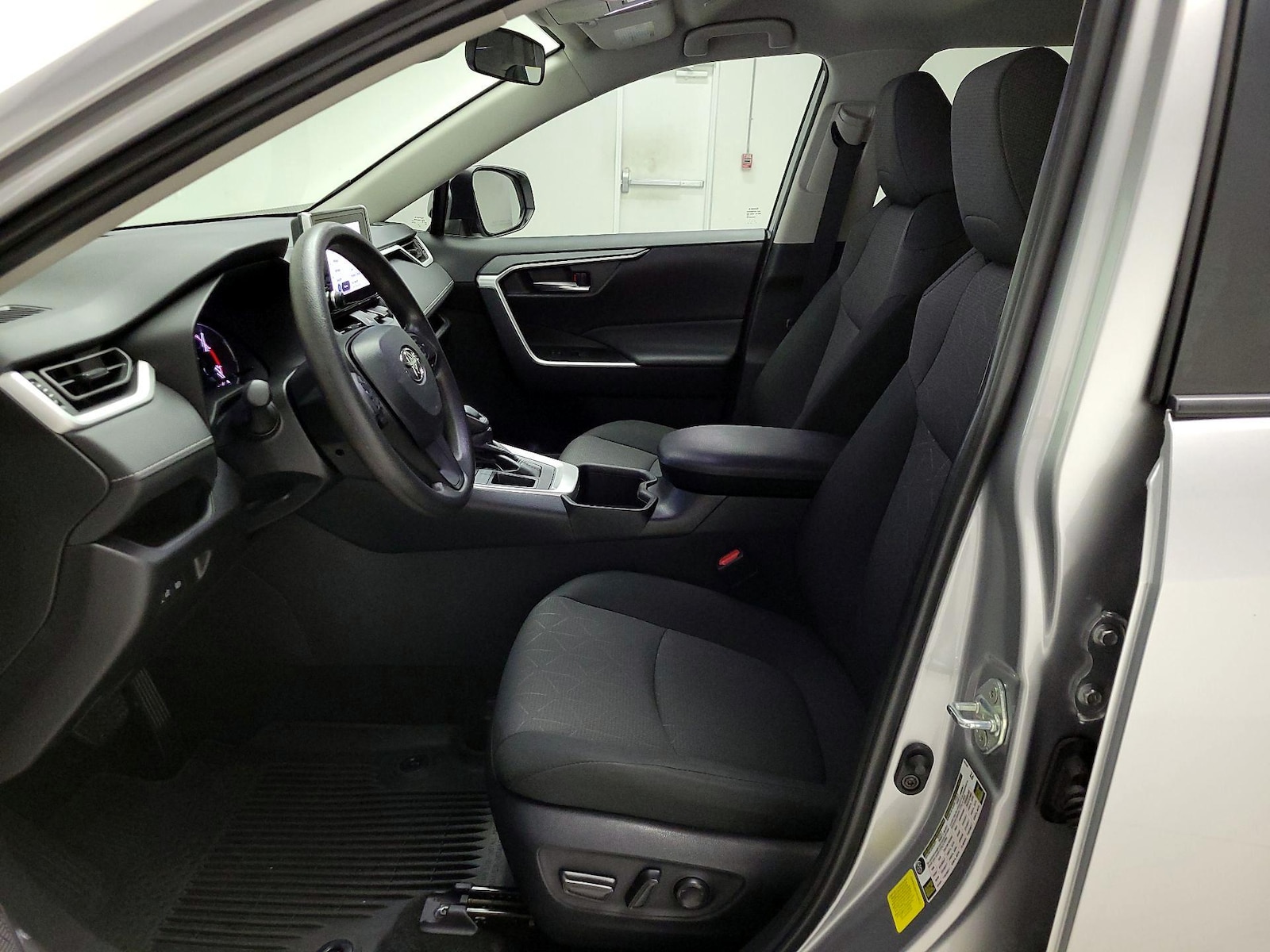 Power Seat(s) & Side Airbags