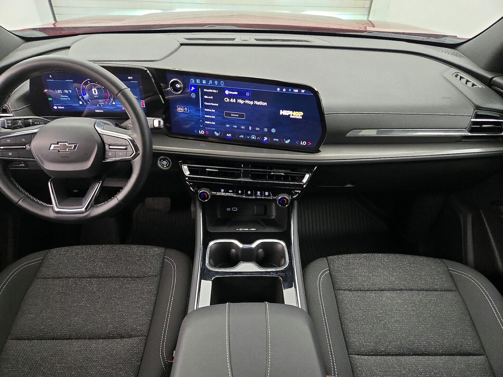 Apple CarPlay® & Android Auto™