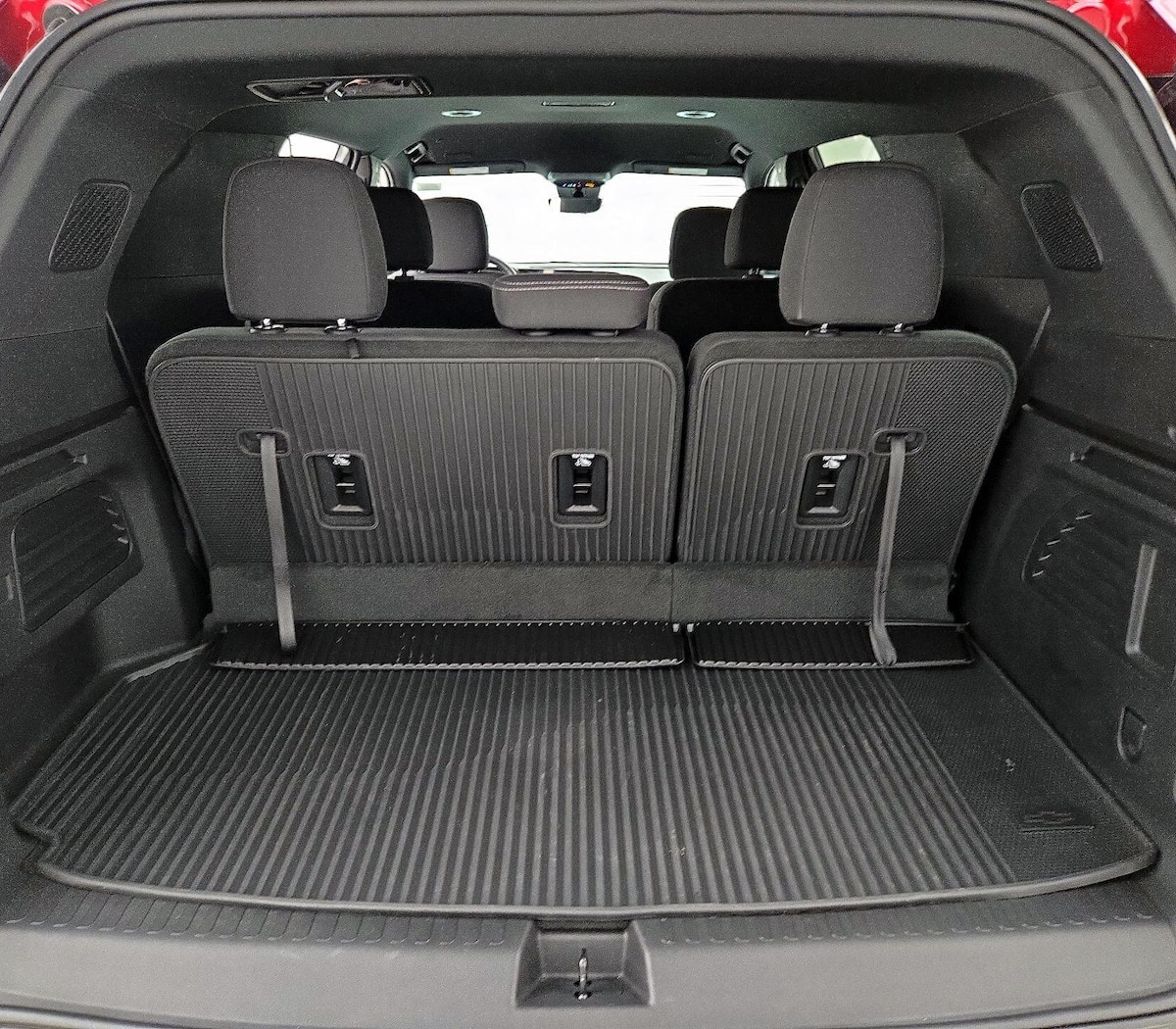 Trunk/Cargo (Seats Up)