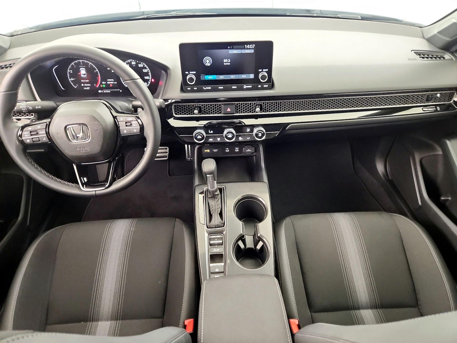 Apple CarPlay® & Android Auto™