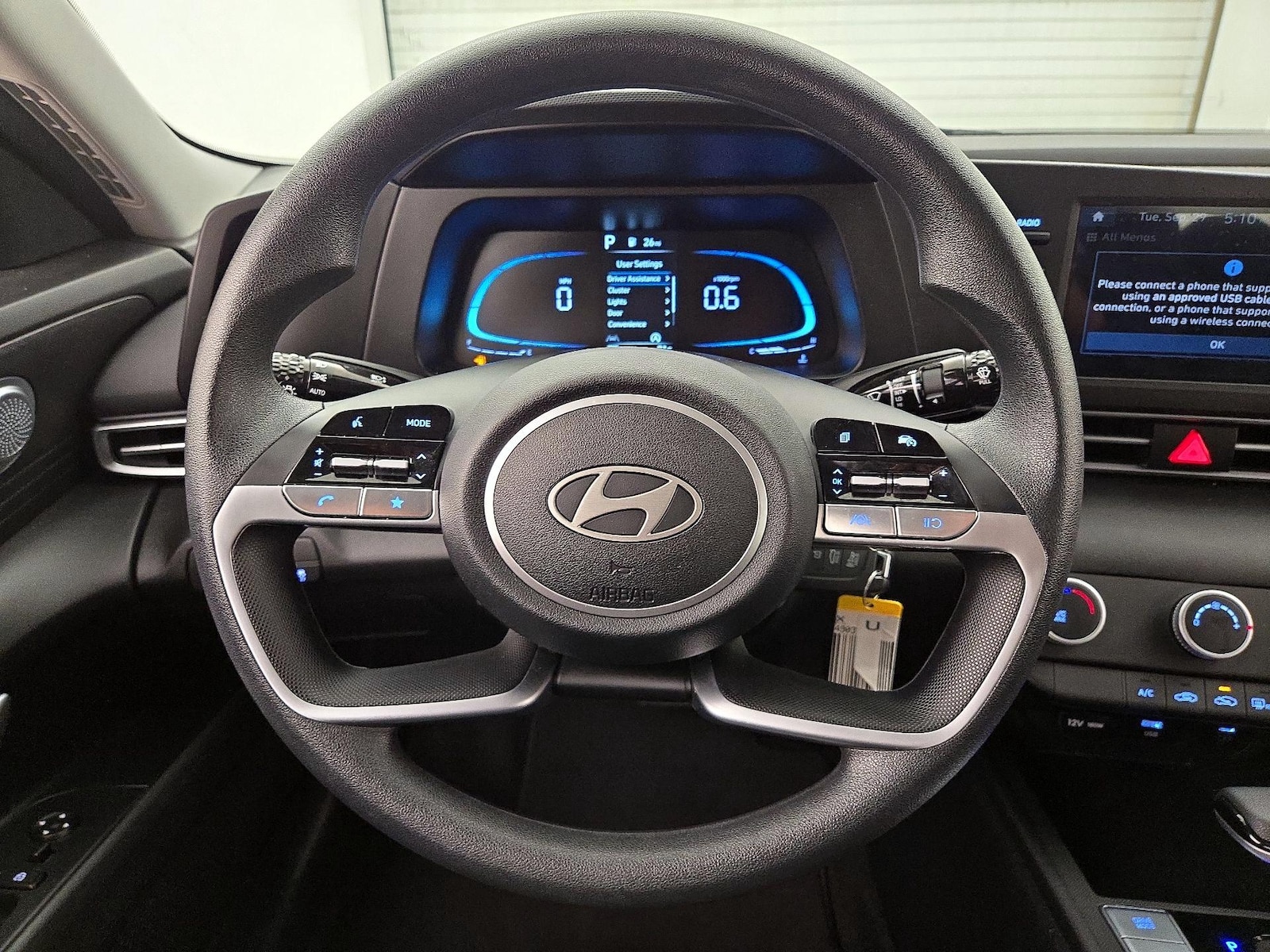 2026 Hyundai Elantra SE - Photo 11