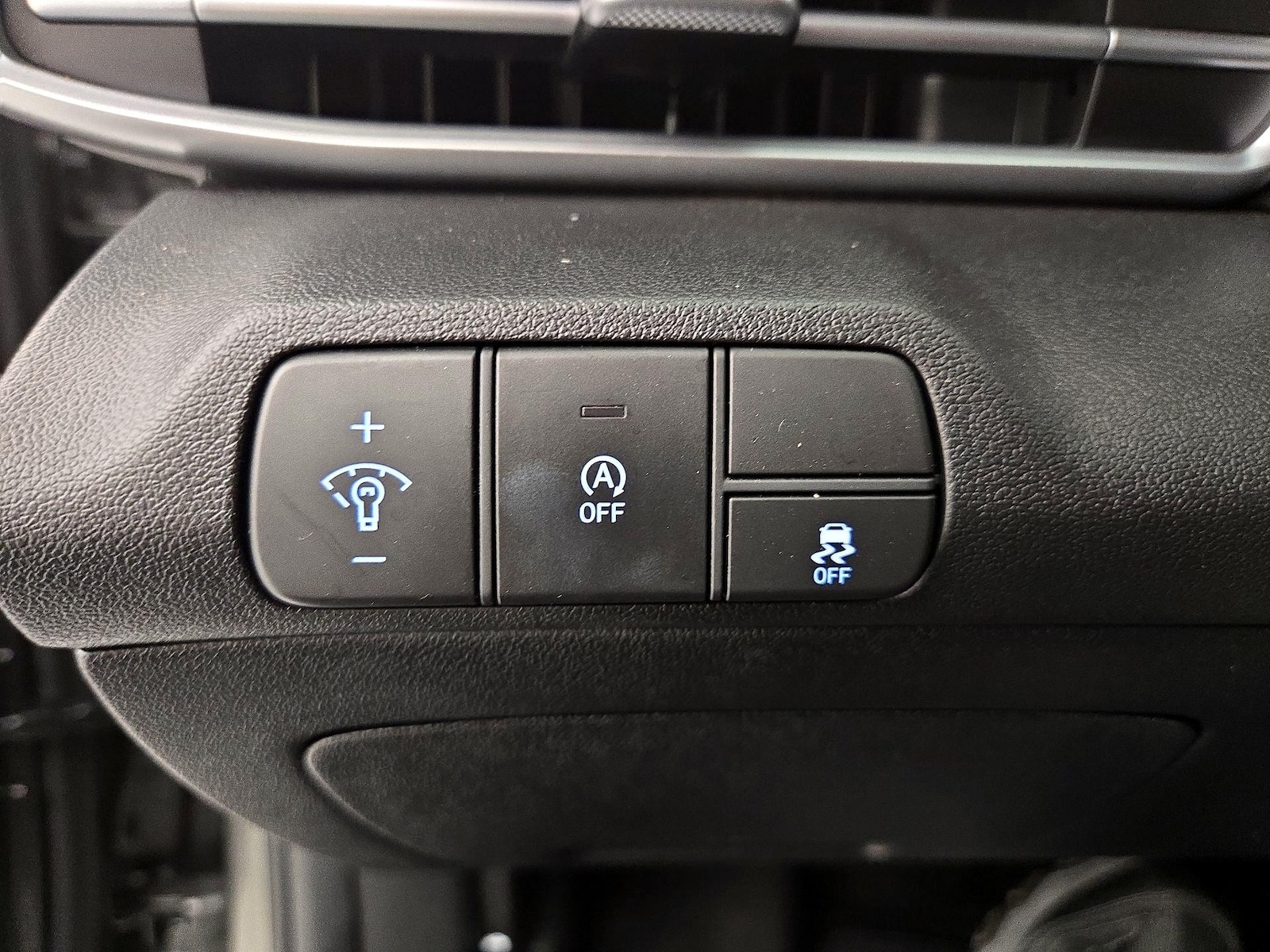 2026 Hyundai Elantra SE - Photo 14
