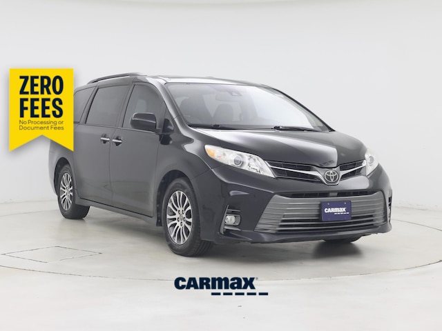 Black 2019 Toyota Sienna Minivan Front-Wheel Drive Automatic