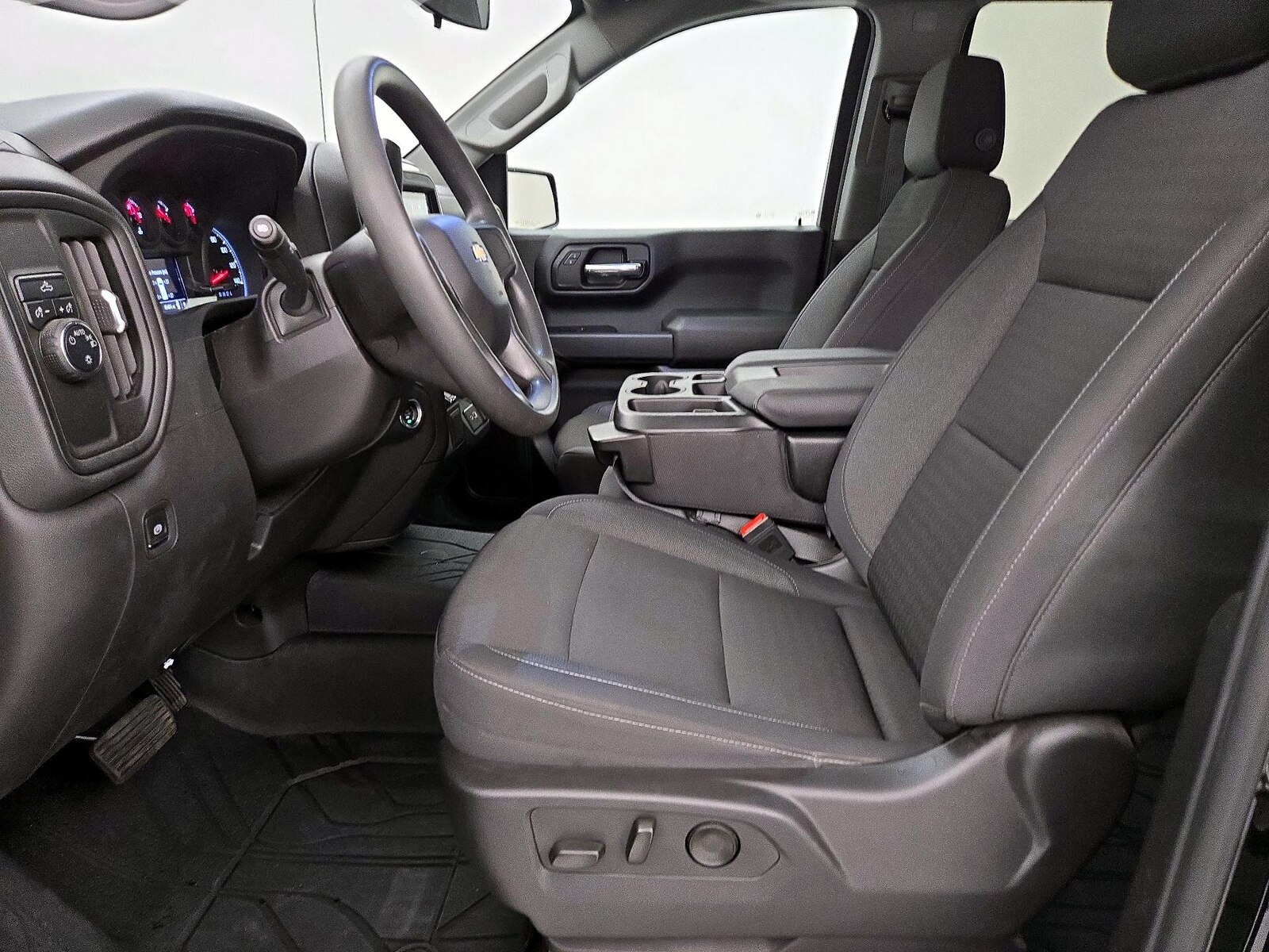 Power Seat(s) & Side Airbags