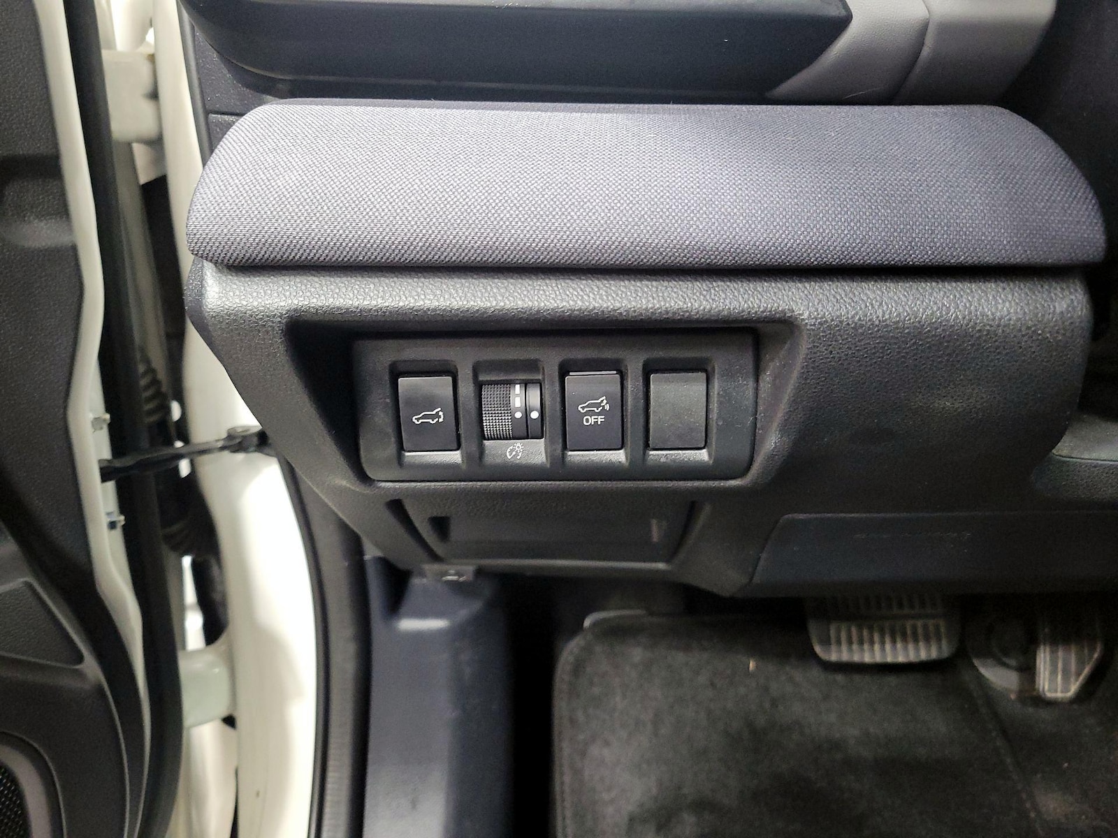 2023 Subaru Outback Premium - Photo 14