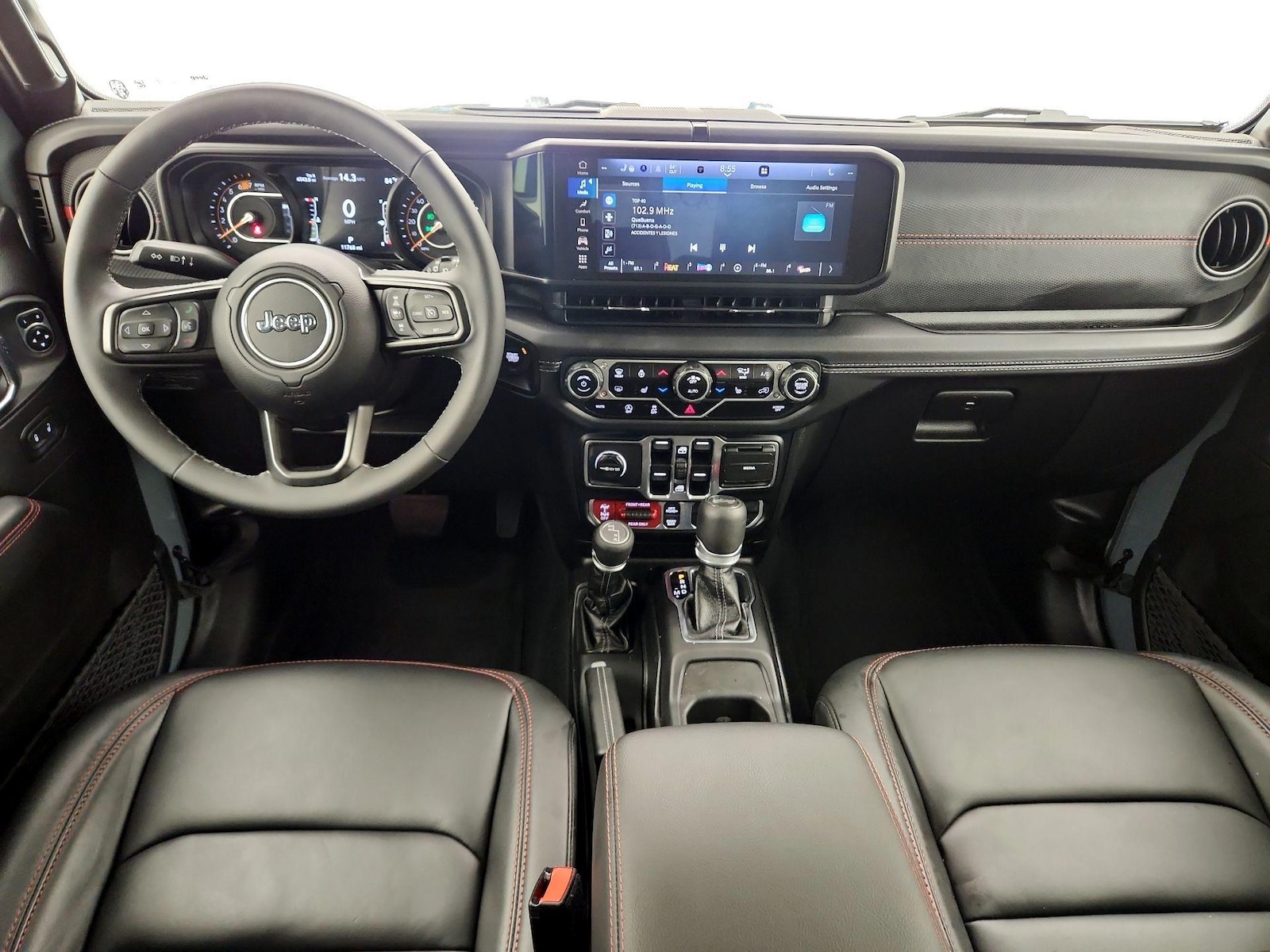 Apple CarPlay® & Android Auto™