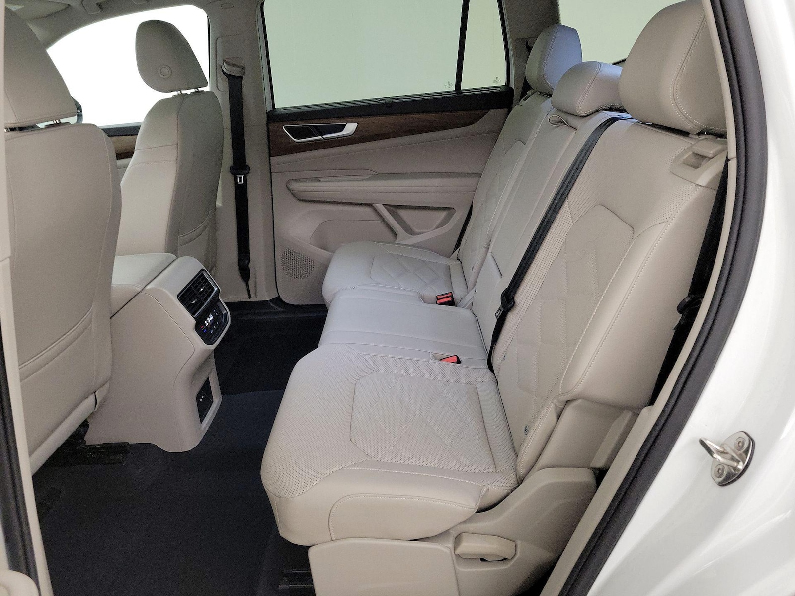 Rear Air Conditioning