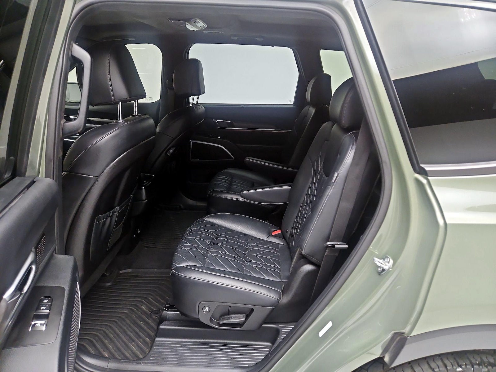 Rear Air Conditioning