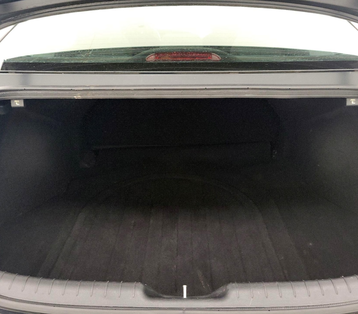 Trunk/Cargo (Seats Up)