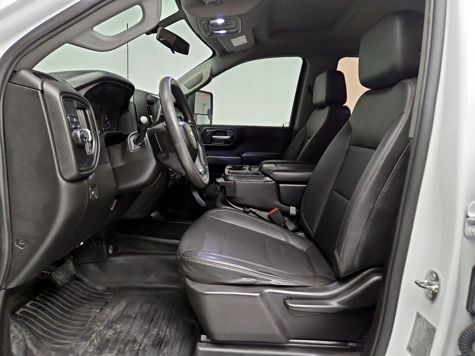 Power Seat(s) & Side Airbags