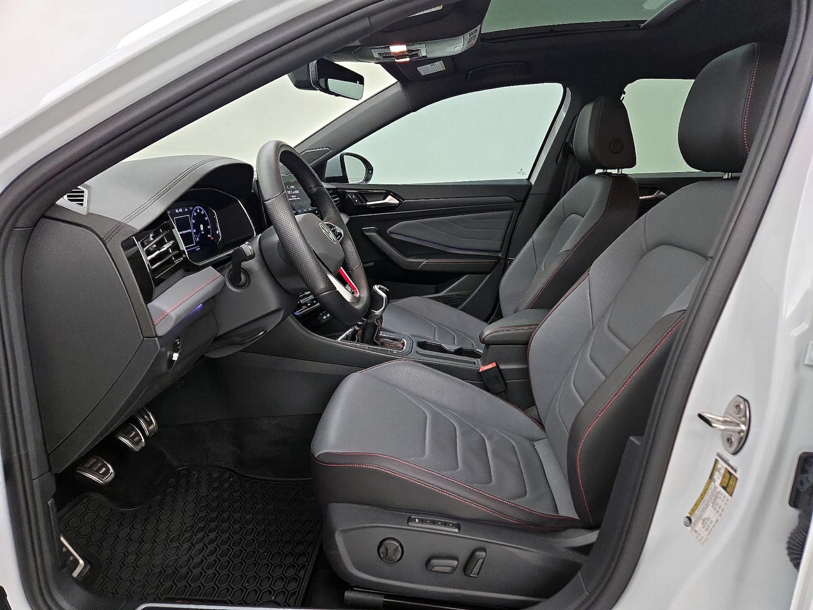 2025 Volkswagen Jetta GLI Autobahn - Photo 12