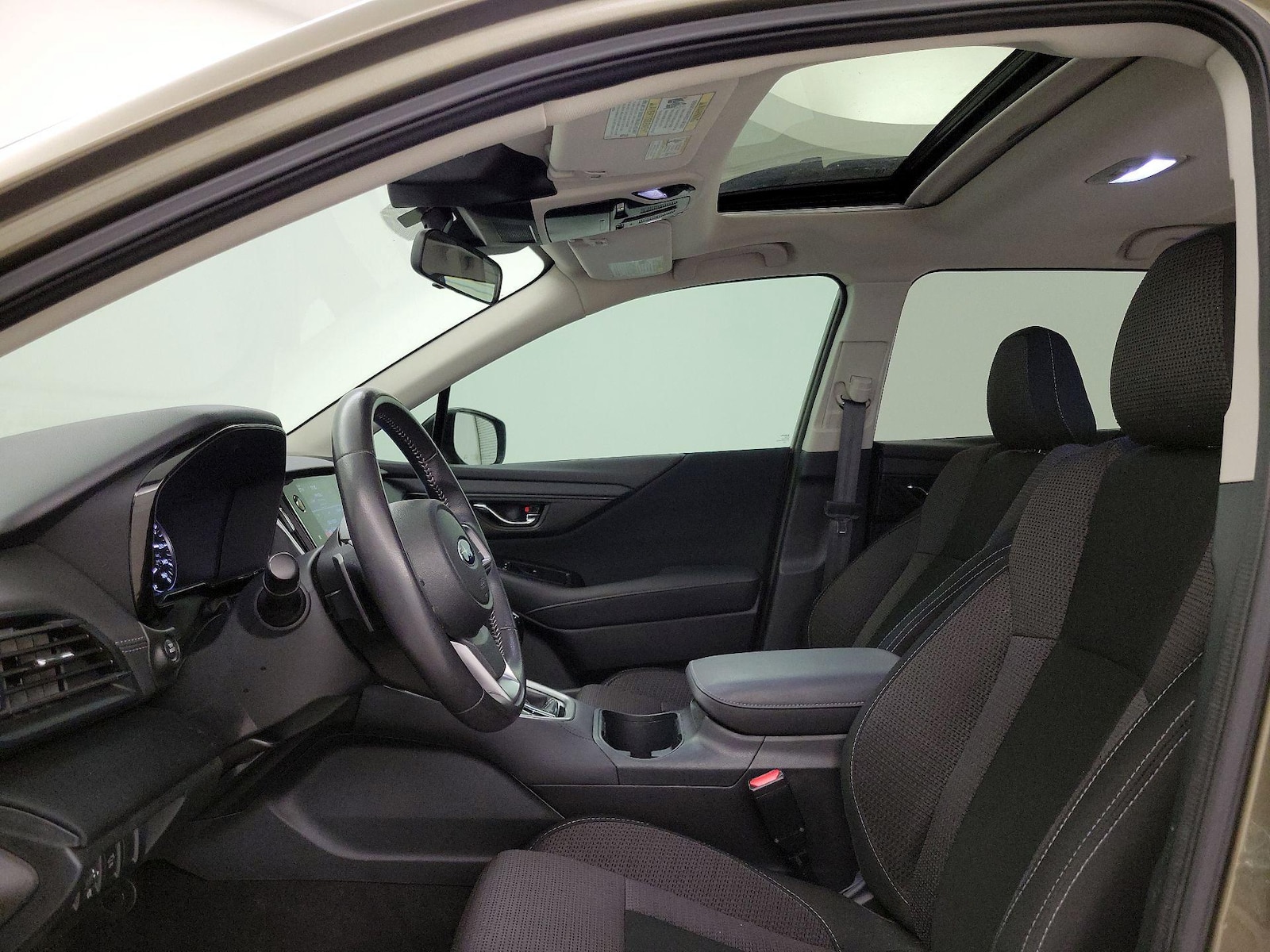 Sunroof(s) & Overhead Airbags