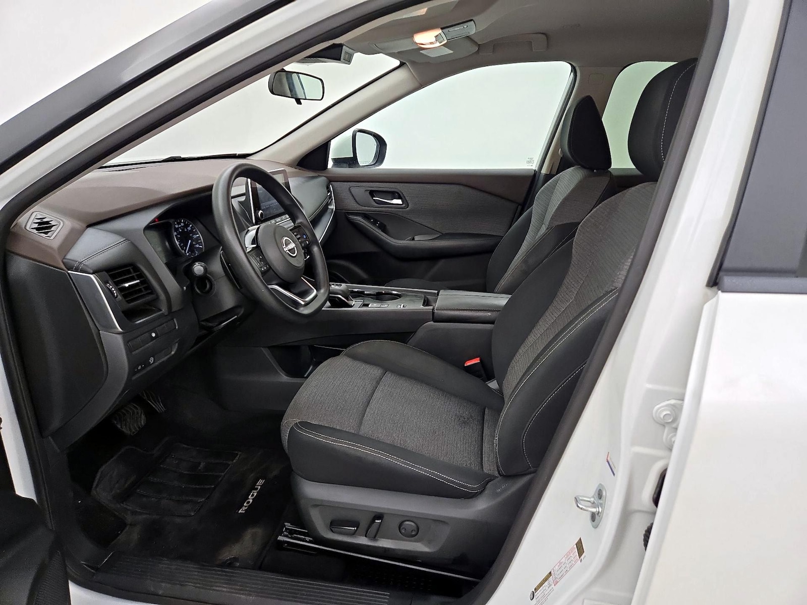 Power Seat(s) & Side Airbags