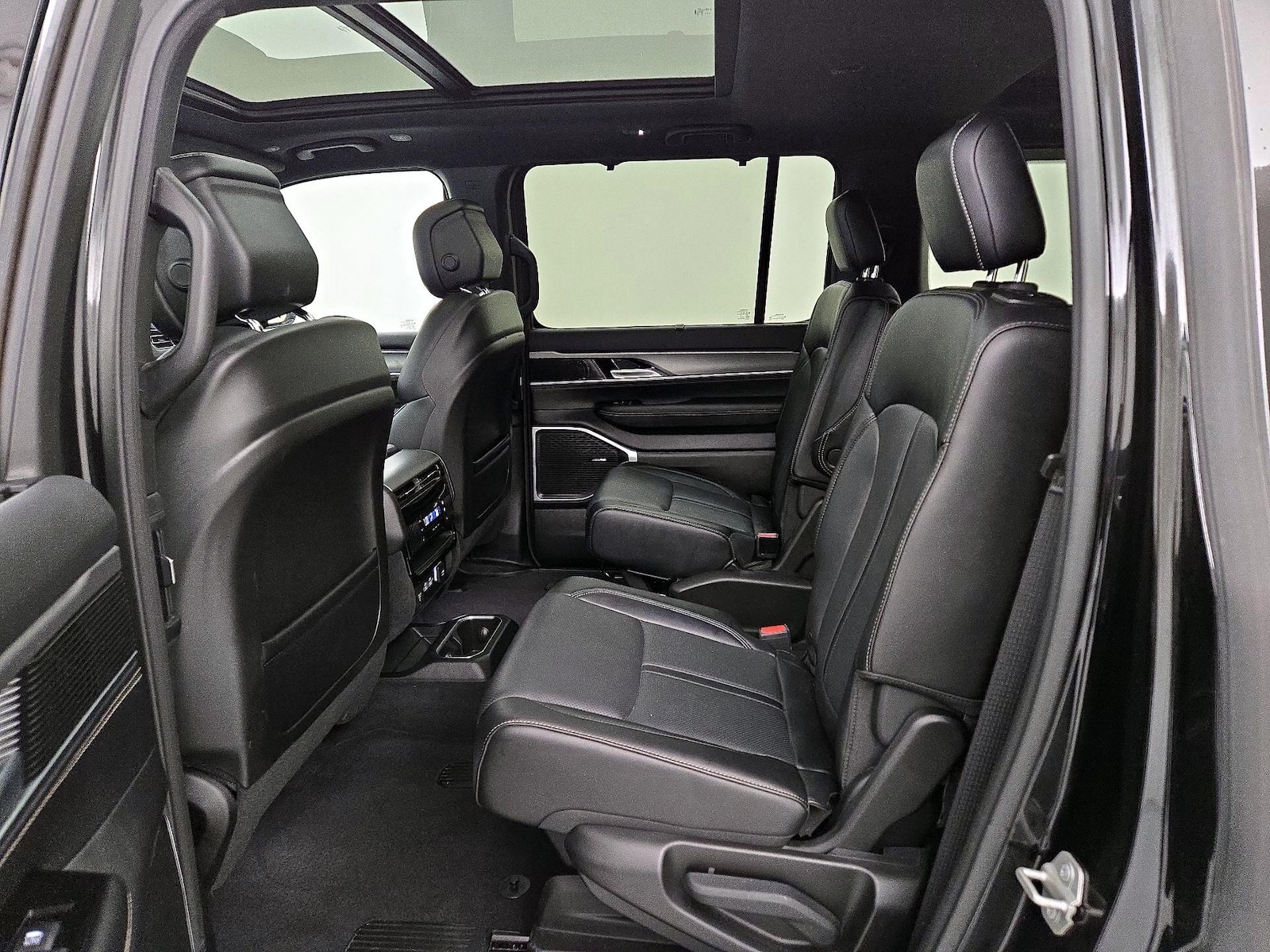 Rear Air Conditioning