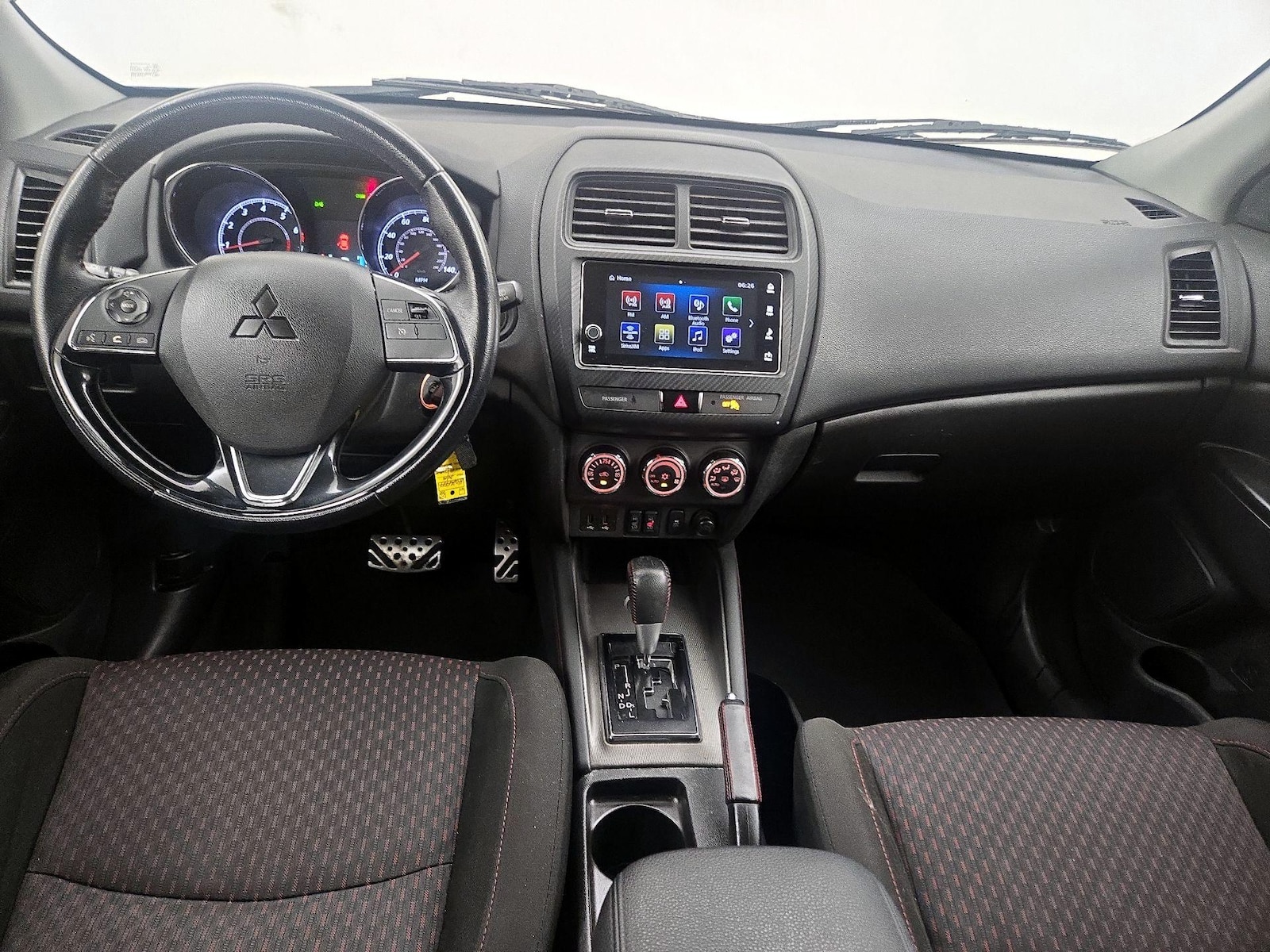 Apple CarPlay® & Android Auto™