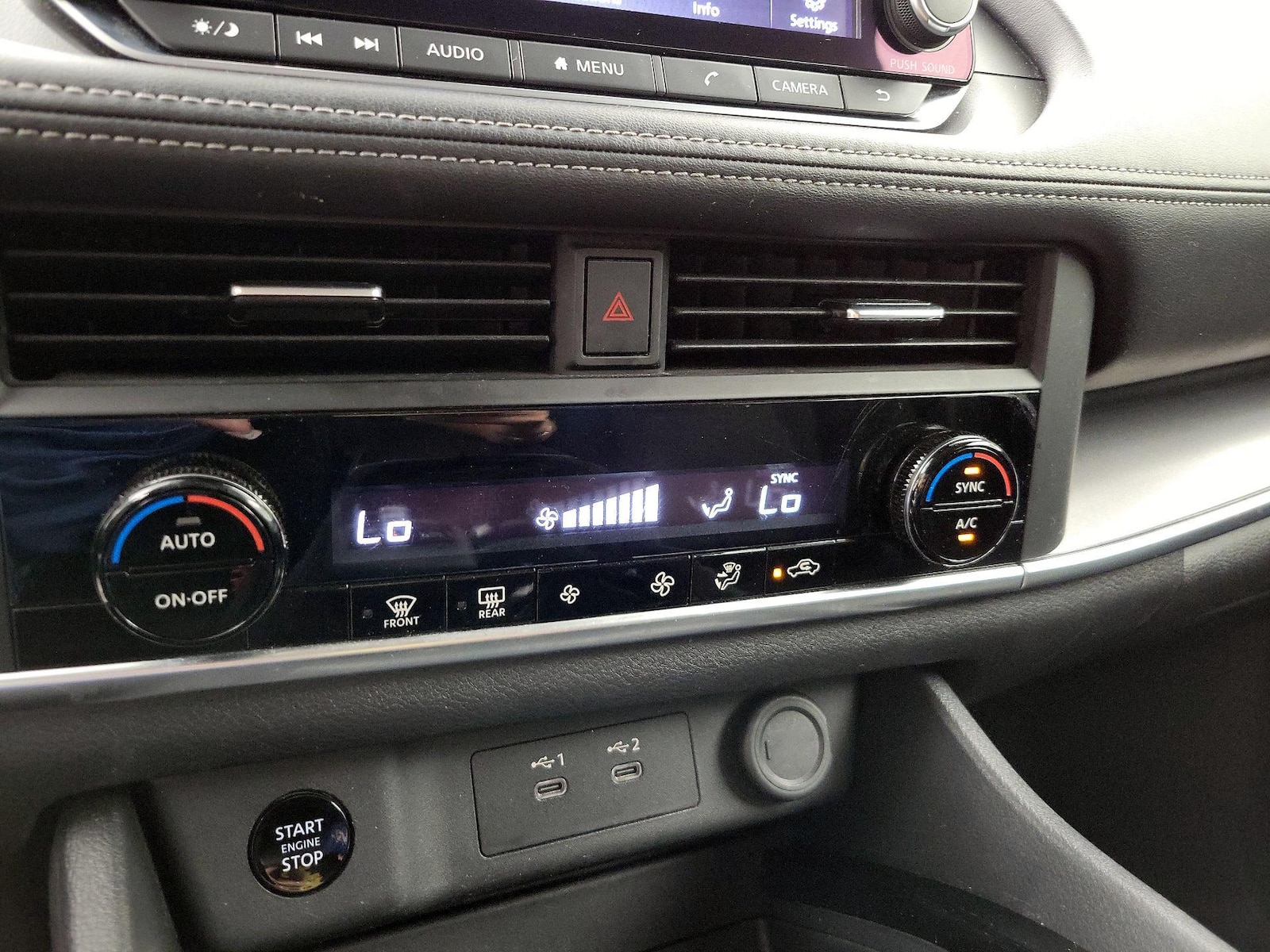 2025 Nissan Rogue SV - Photo 17