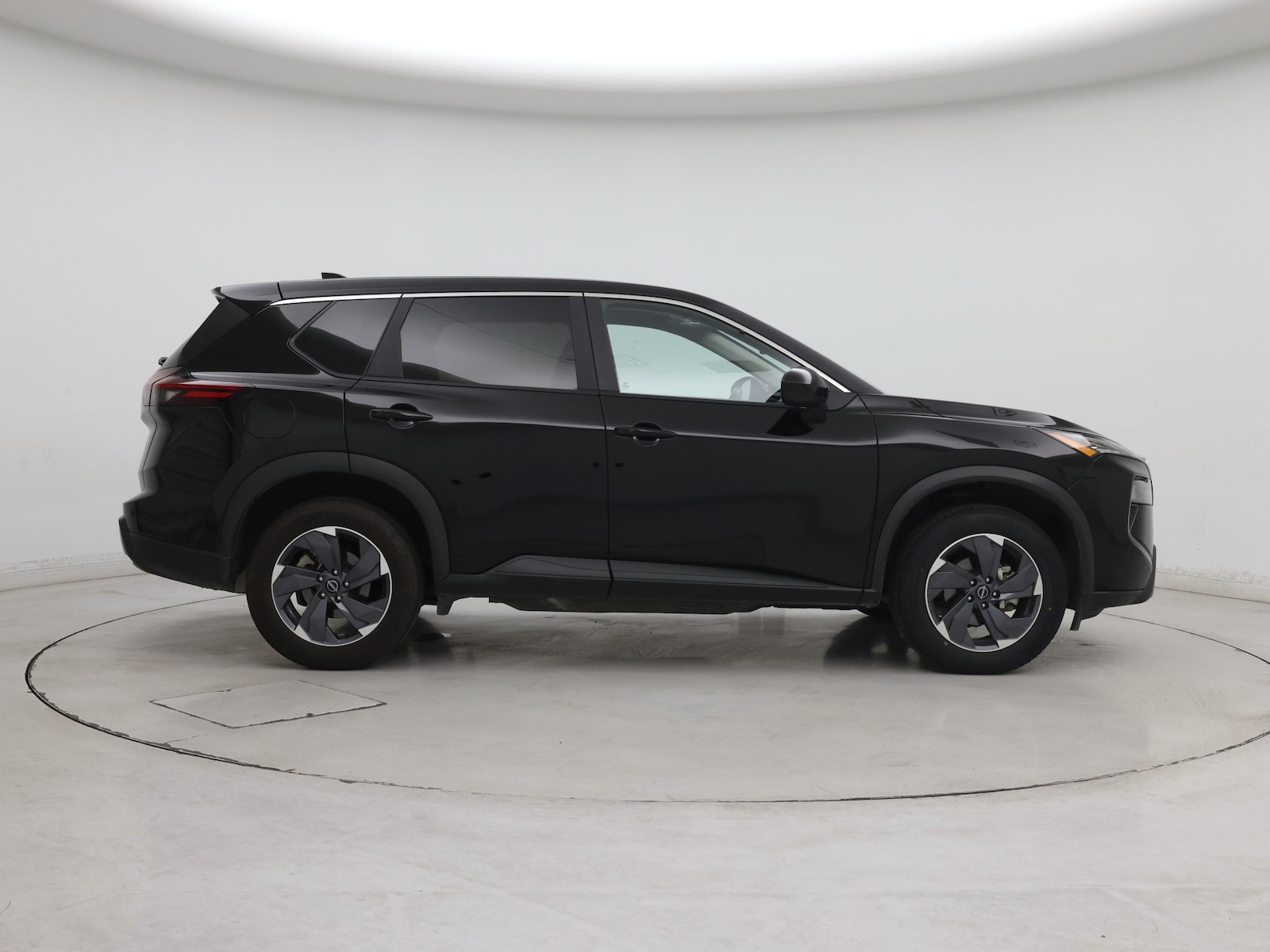 2025 Nissan Rogue SV - Photo 8