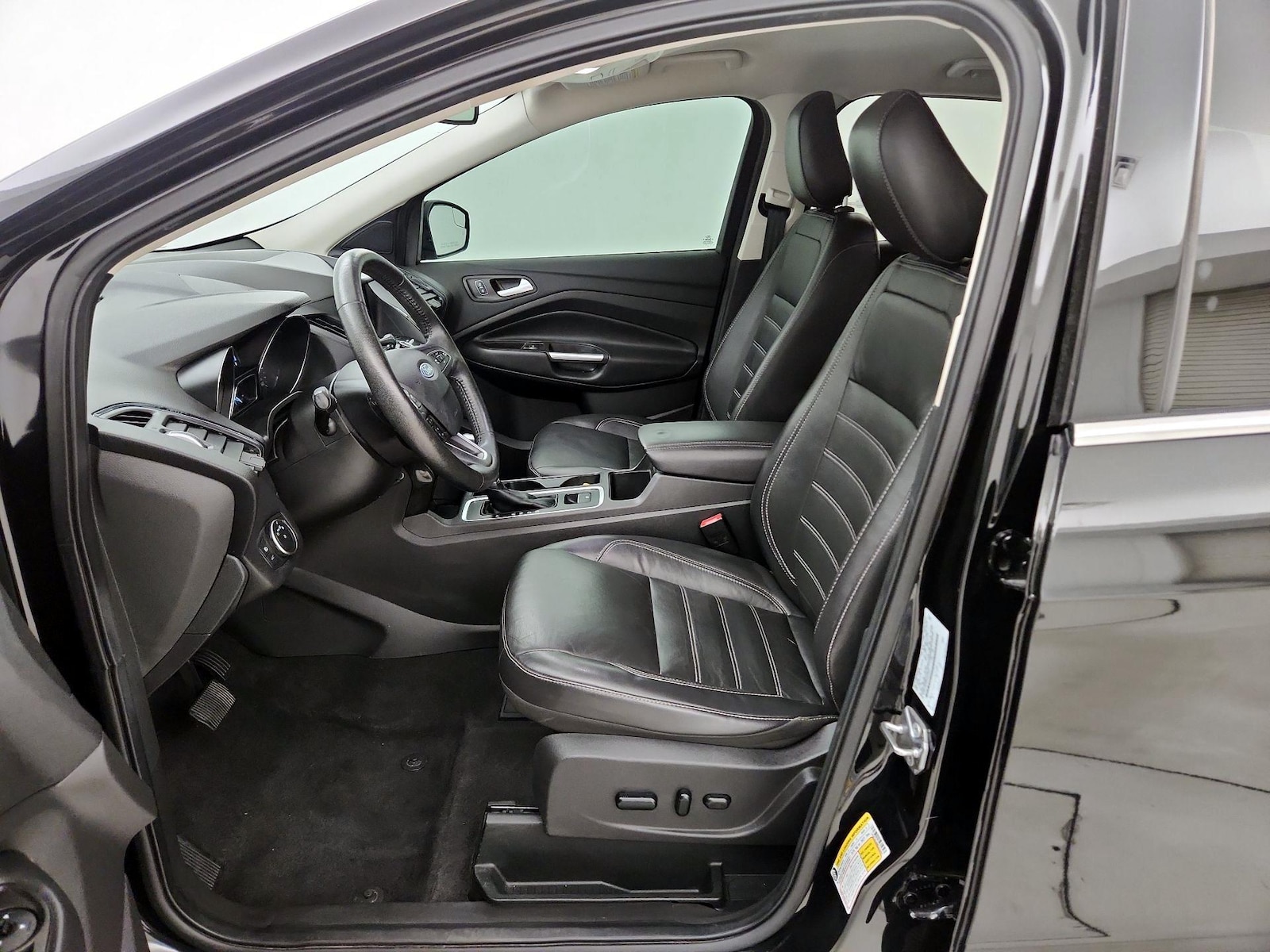 2019 Ford Escape Titanium - Photo 12