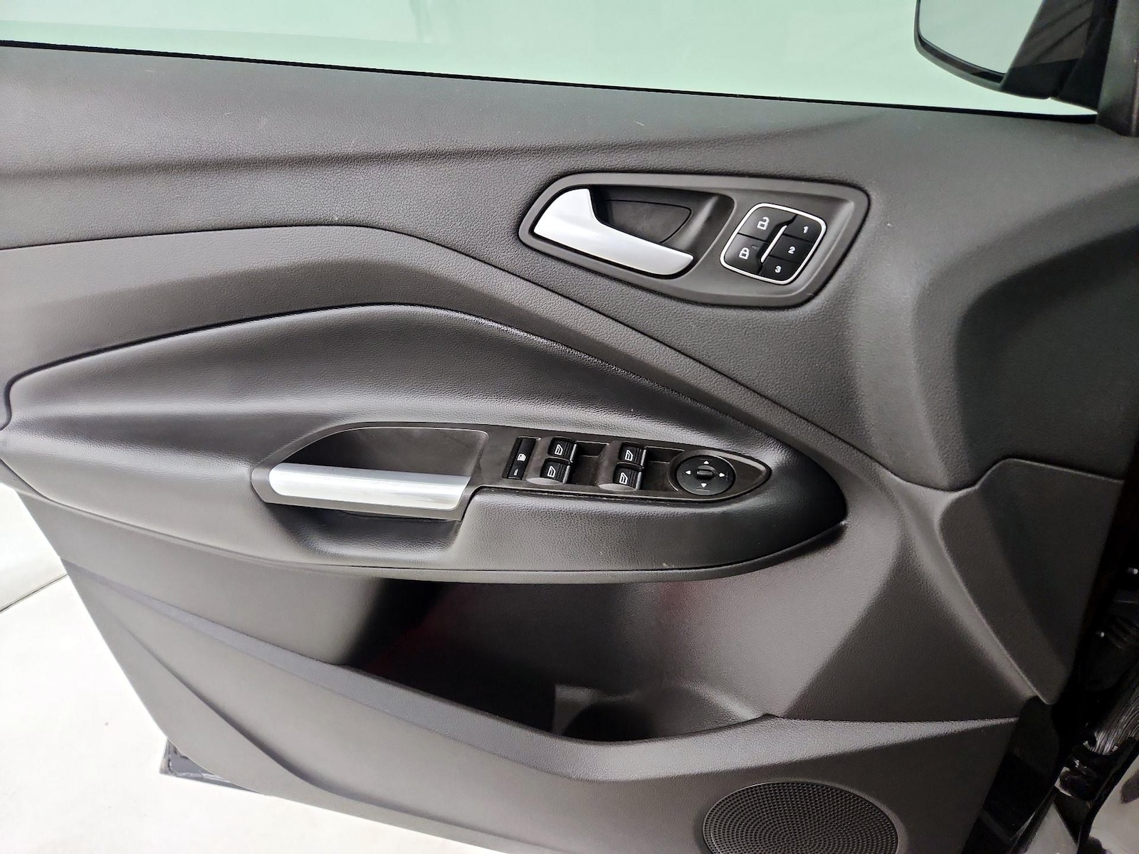 2019 Ford Escape Titanium - Photo 13