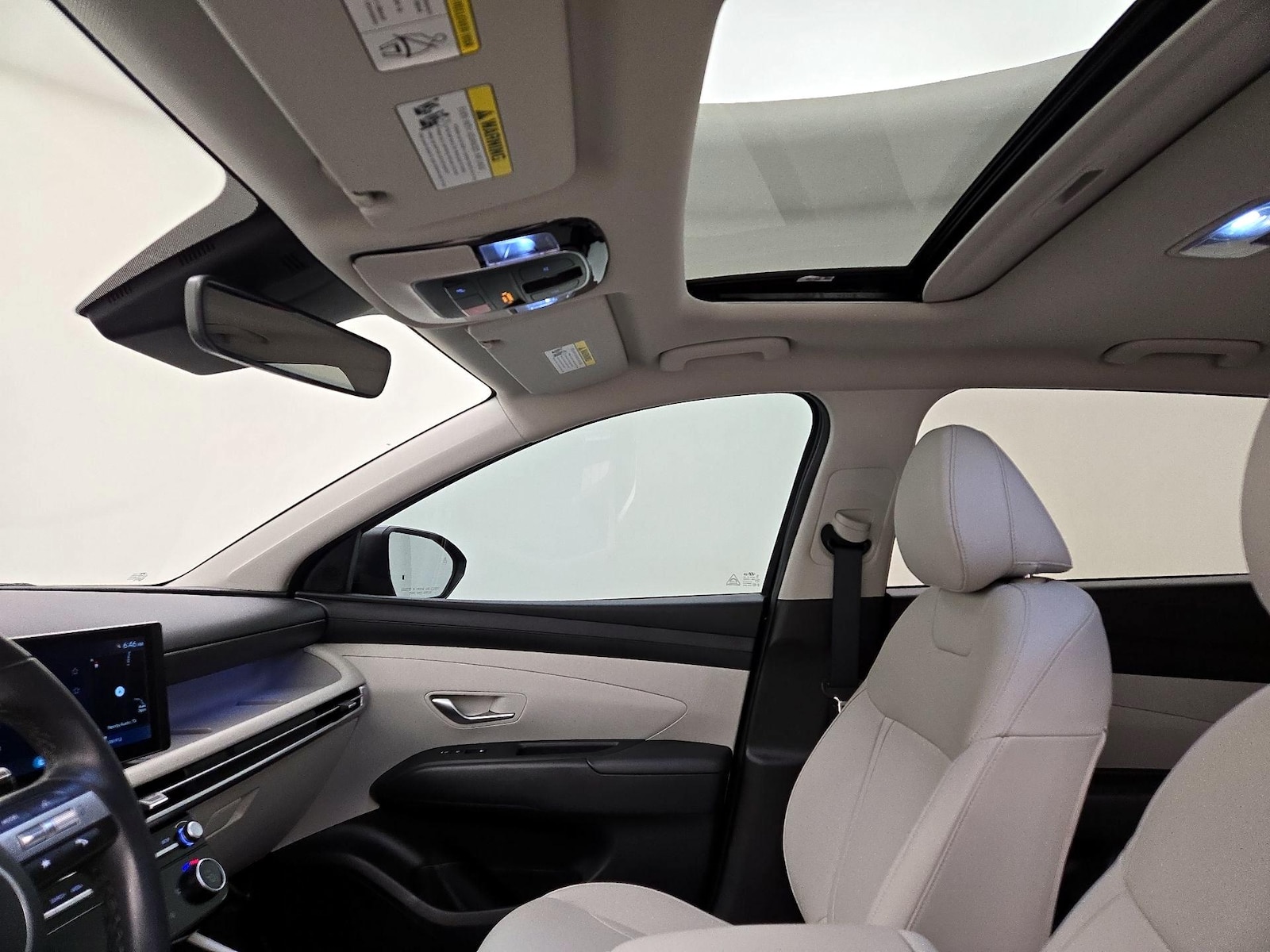 Sunroof(s) & Overhead Airbags