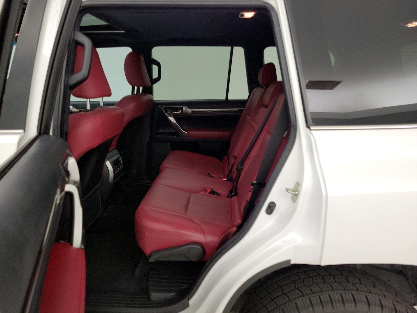 2022 Lexus GX Base - Photo 20