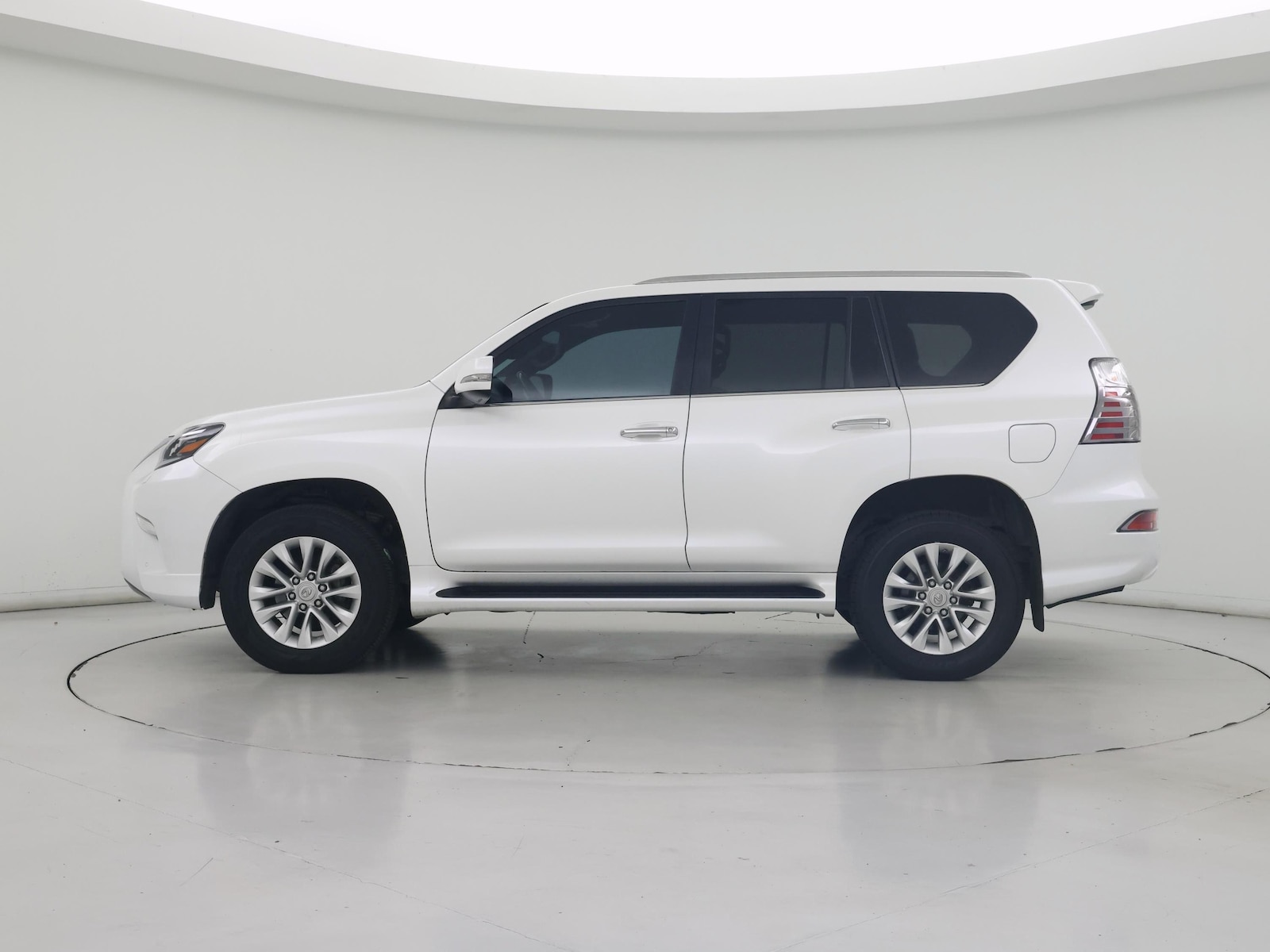 2022 Lexus GX Base - Photo 4
