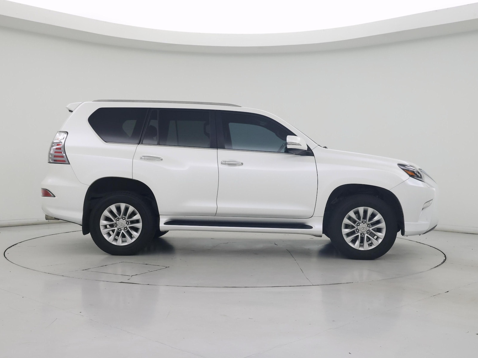 2022 Lexus GX Base - Photo 8