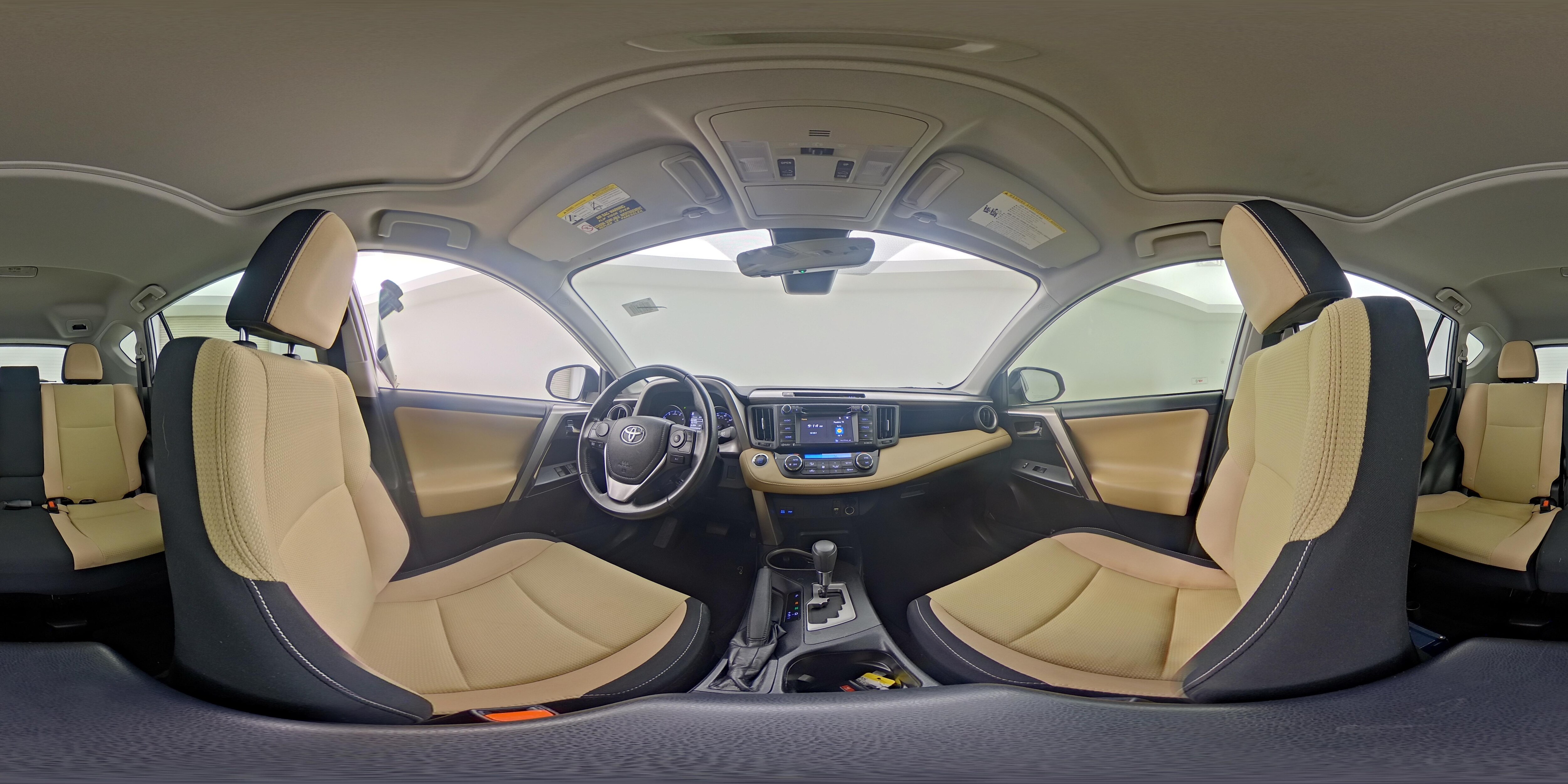 2018 Toyota RAV4 XLE - Photo 25
