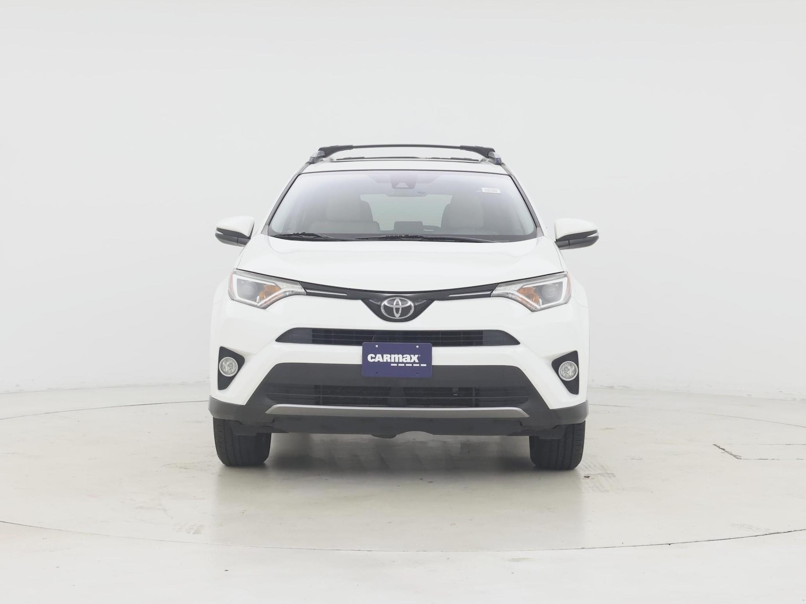 2018 Toyota RAV4 XLE - Photo 6