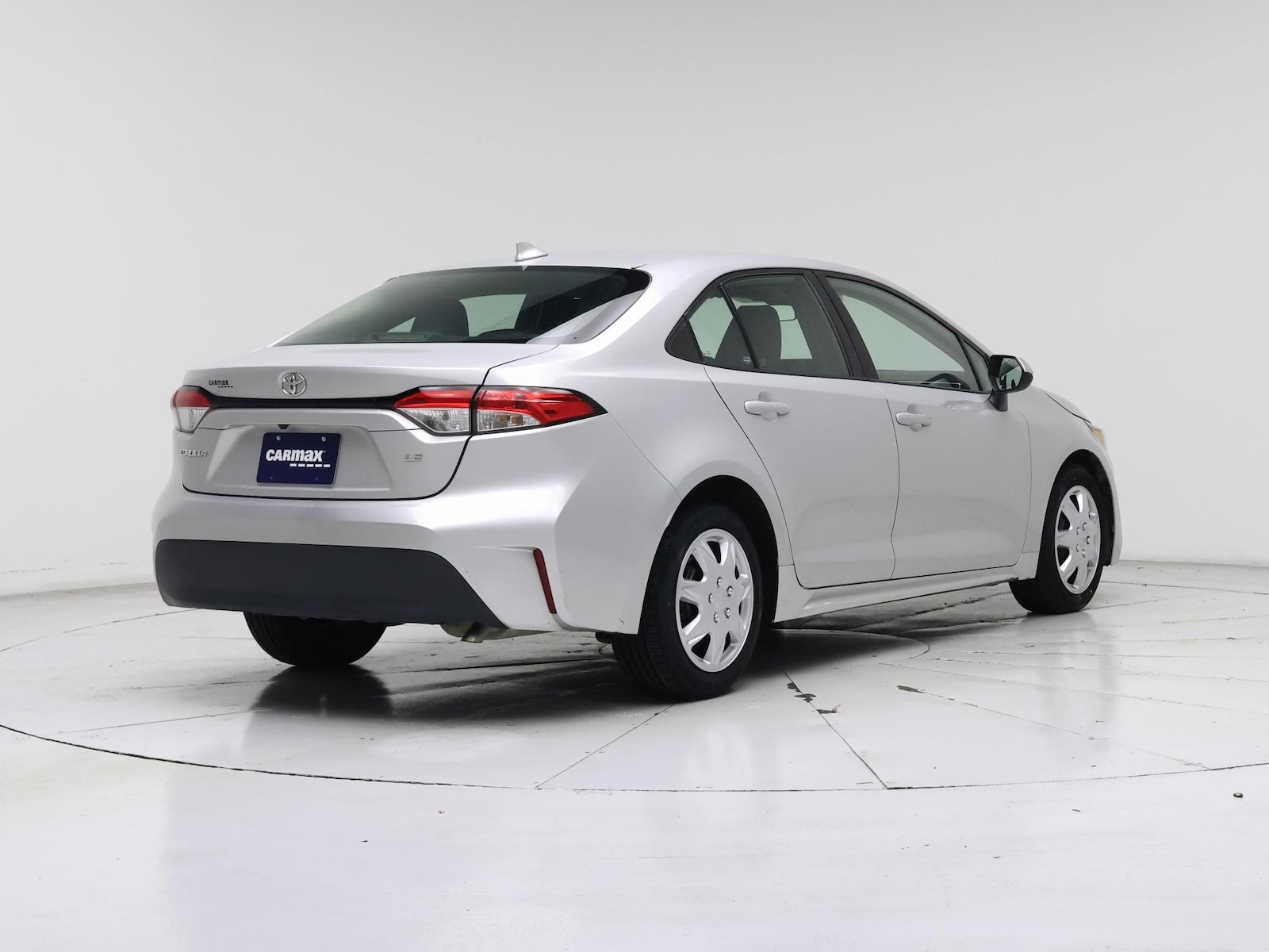 2023 Toyota Corolla LE - Photo 9