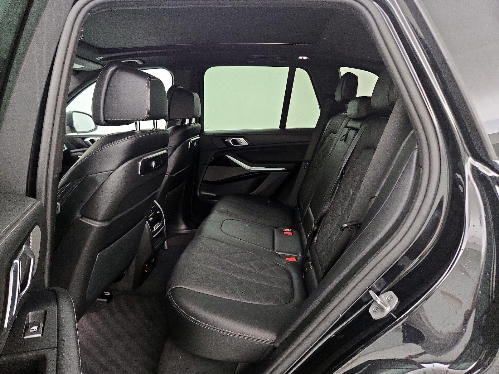 Rear Air Conditioning