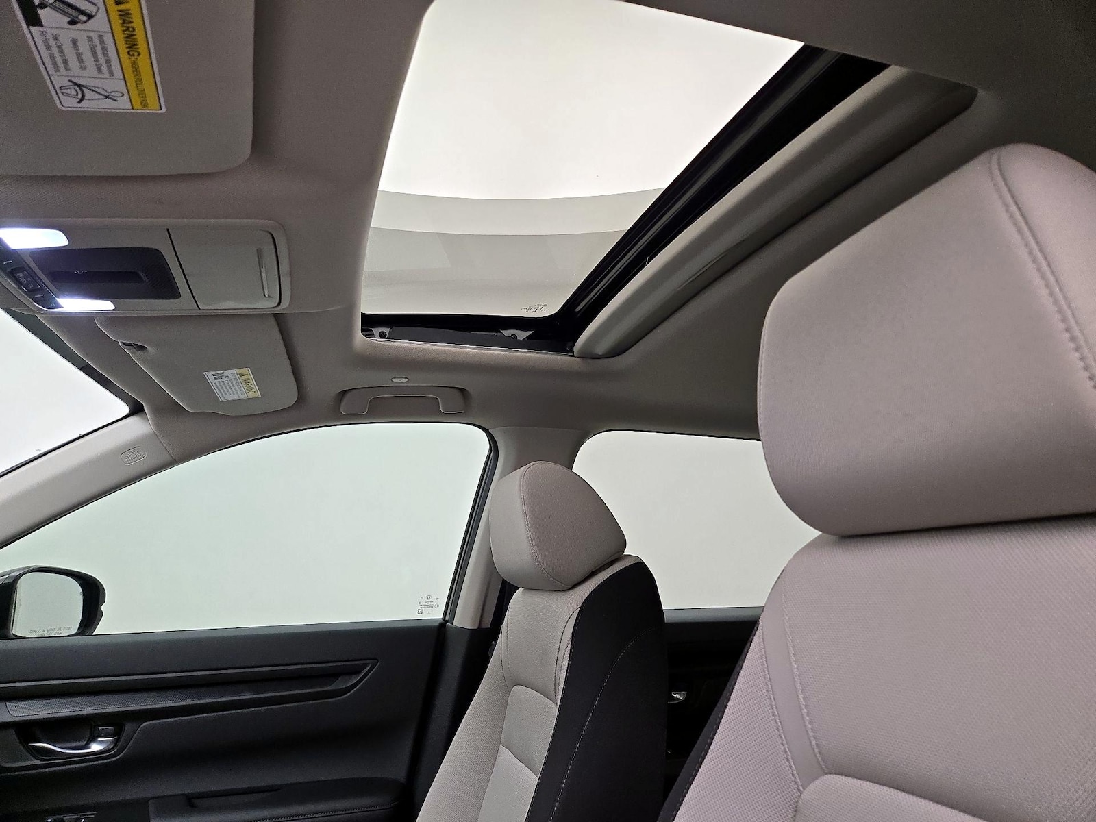 Sunroof(s) & Overhead Airbags