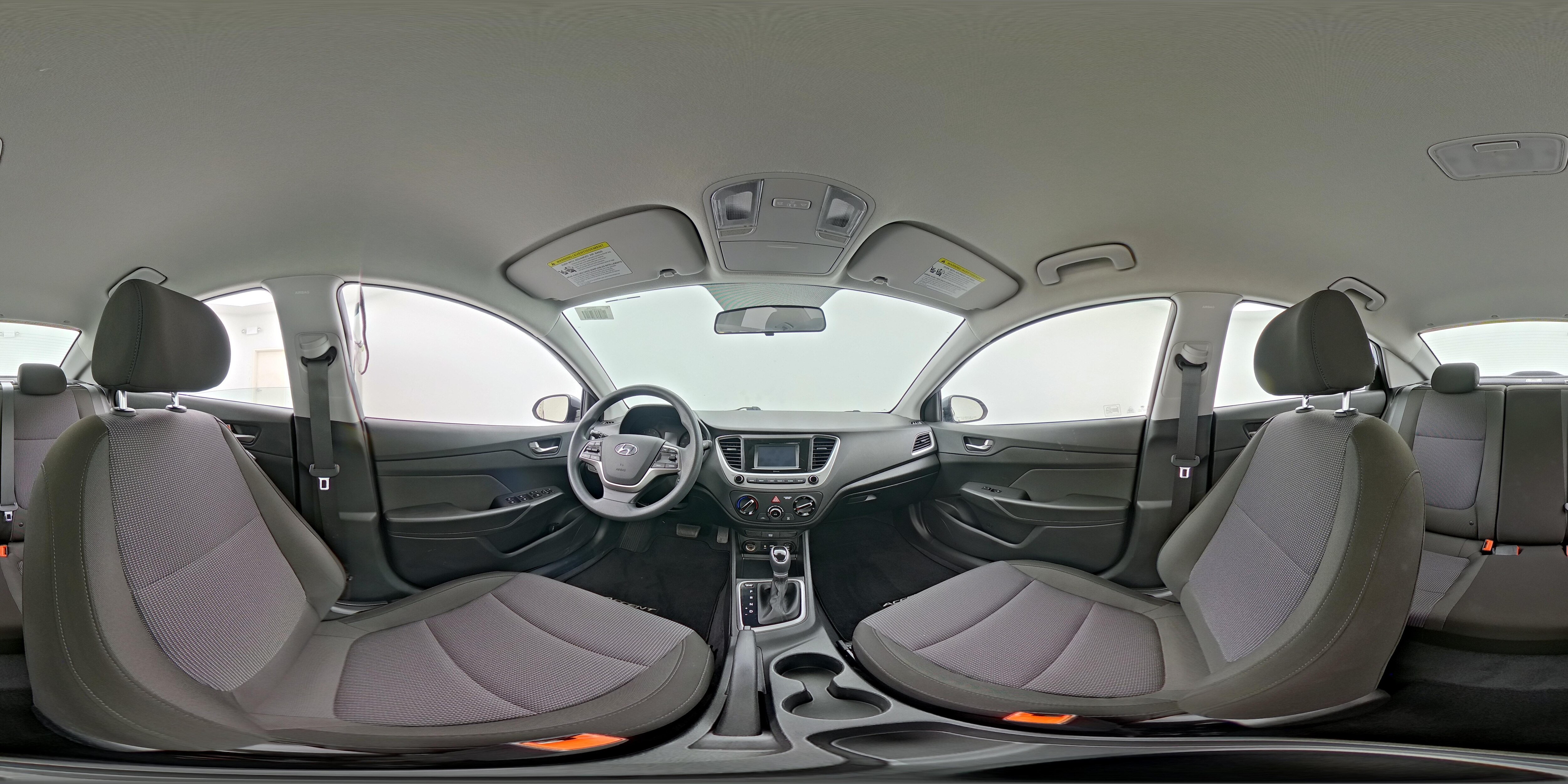 2020 Hyundai Accent SE - Photo 24