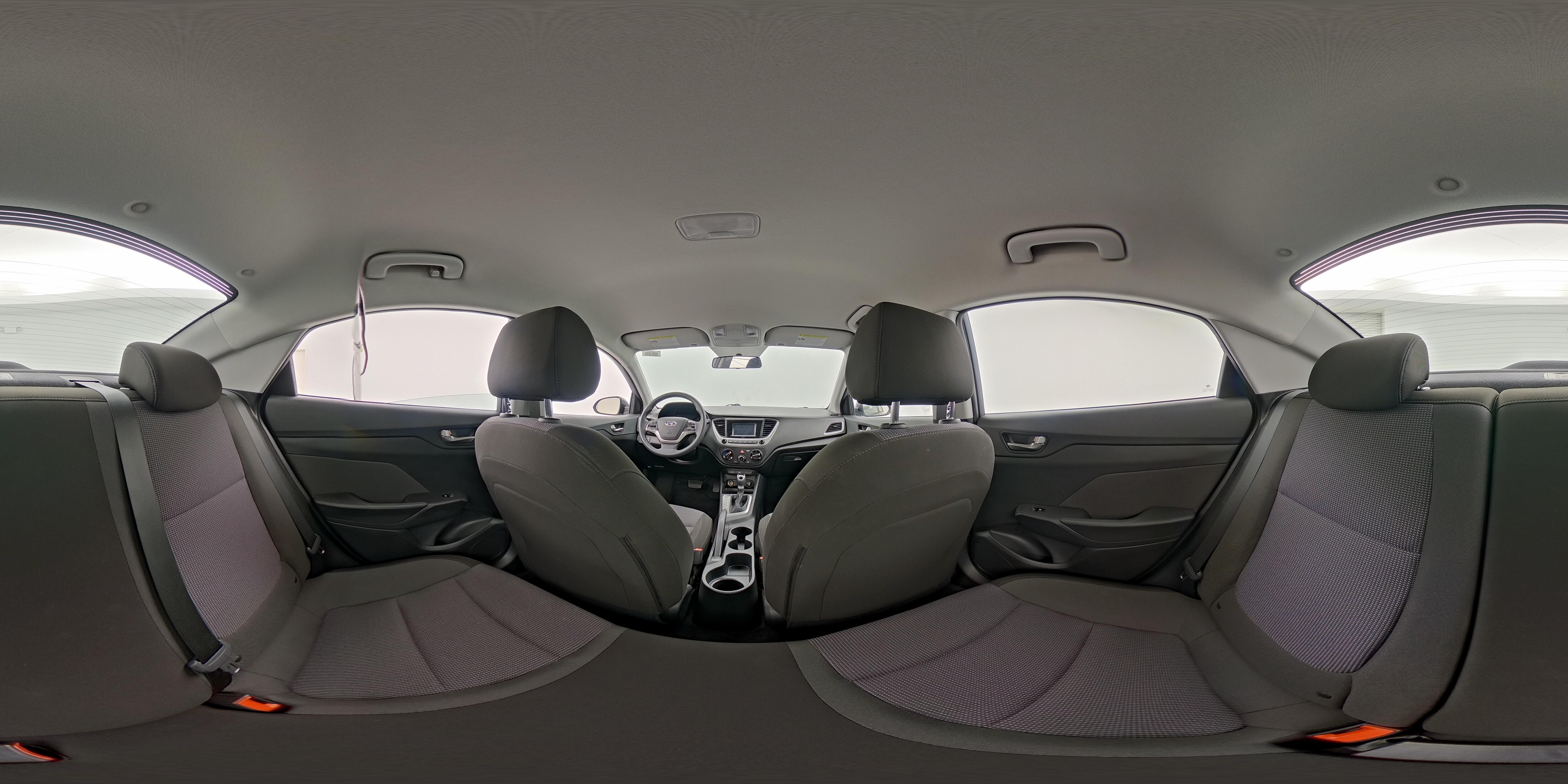 2020 Hyundai Accent SE - Photo 25