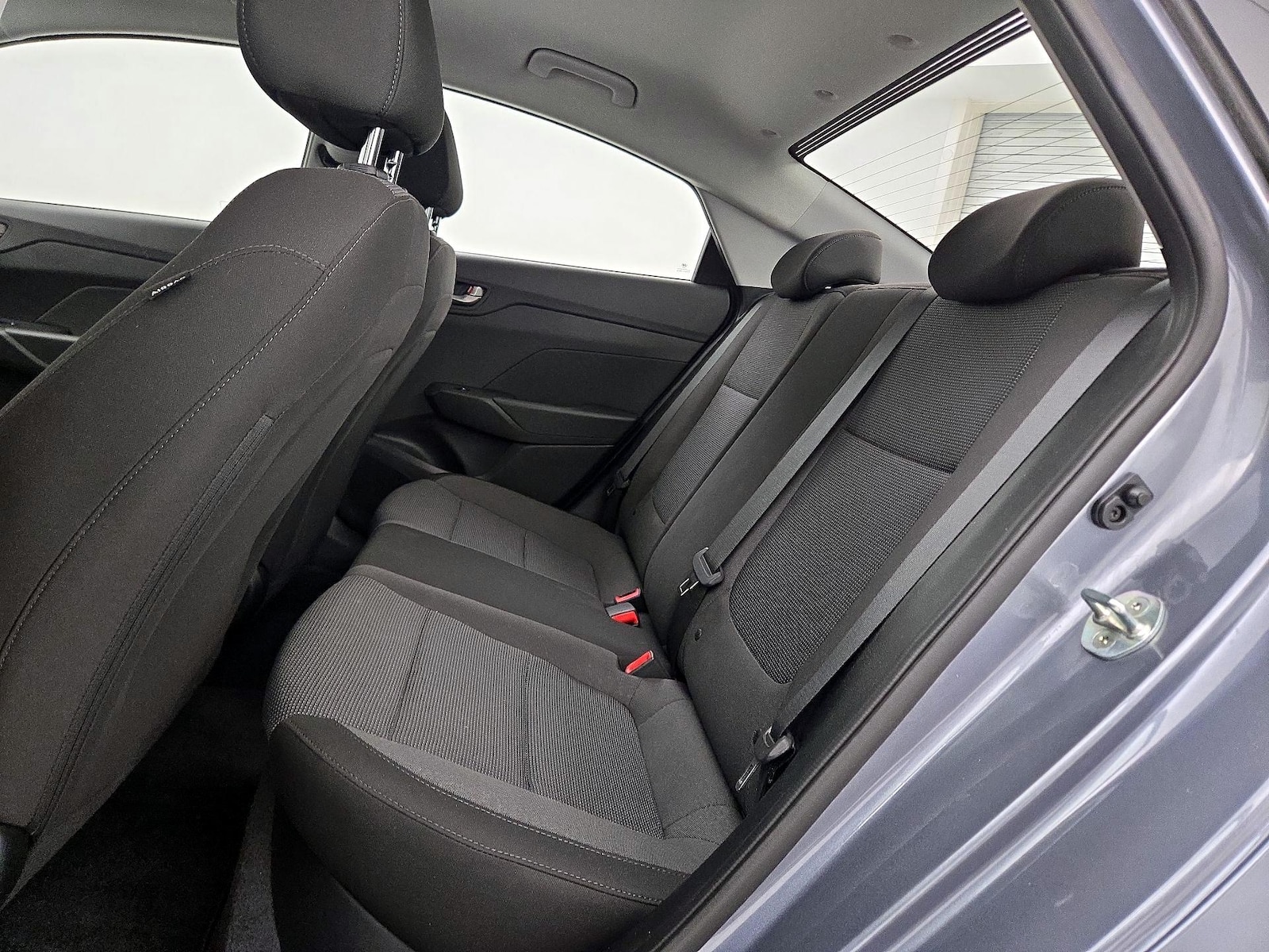 2020 Hyundai Accent SE - Photo 20