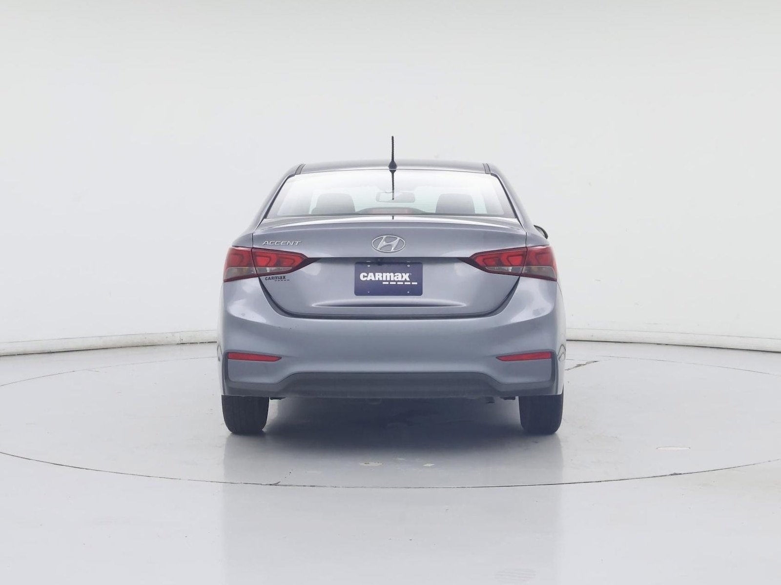 2020 Hyundai Accent SE - Photo 7