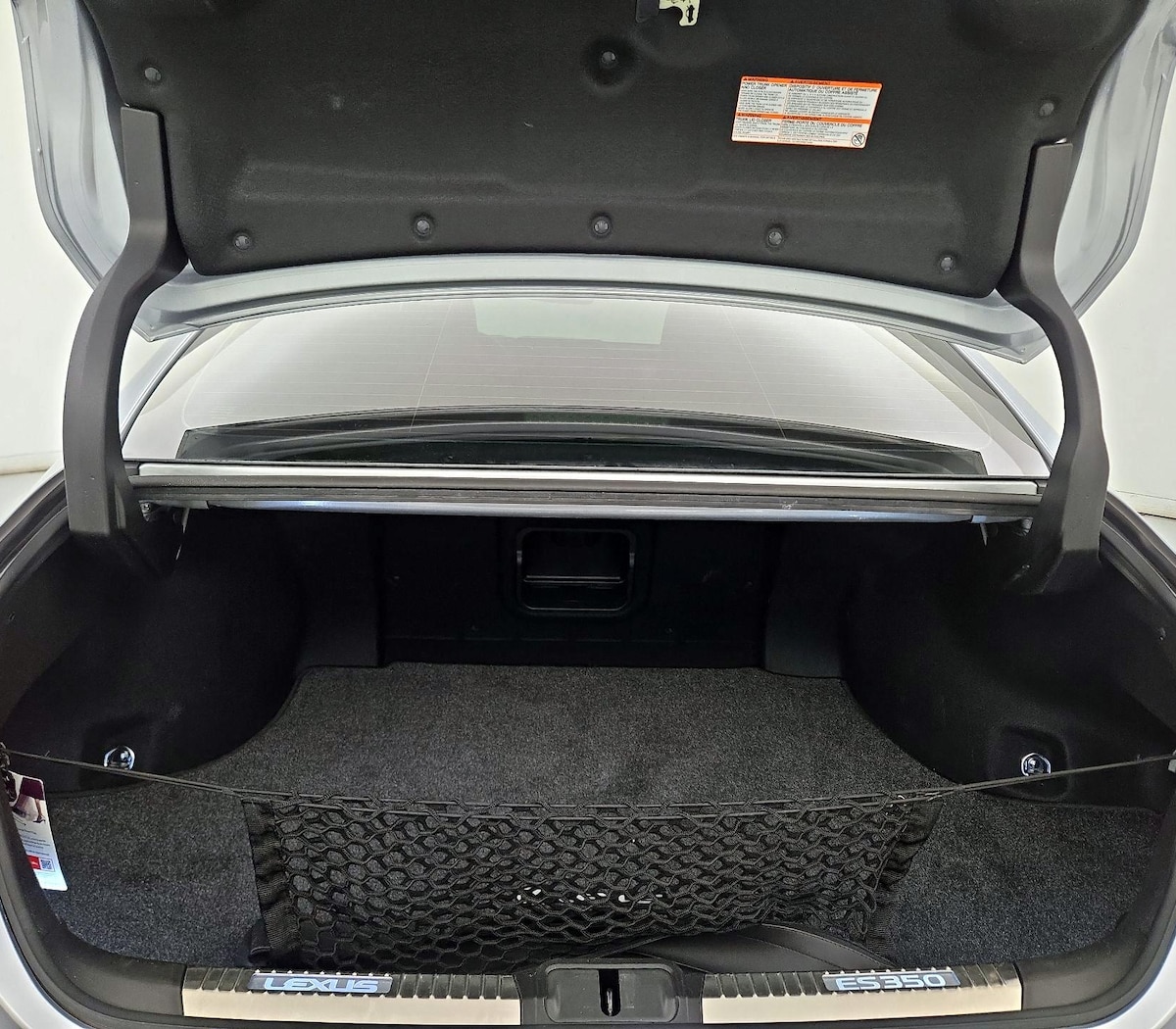 Trunk/Cargo (Seats Up)