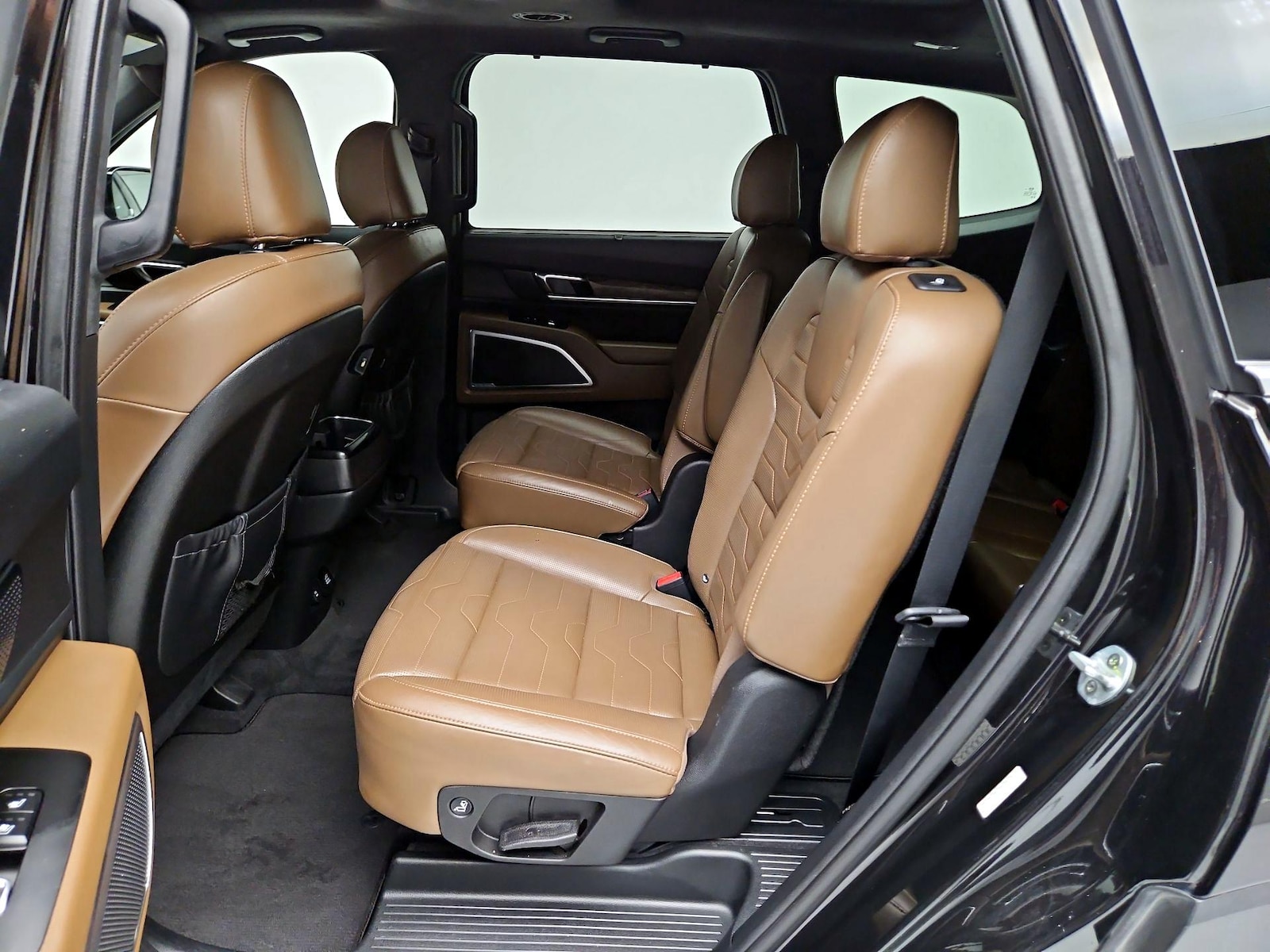 Rear Air Conditioning