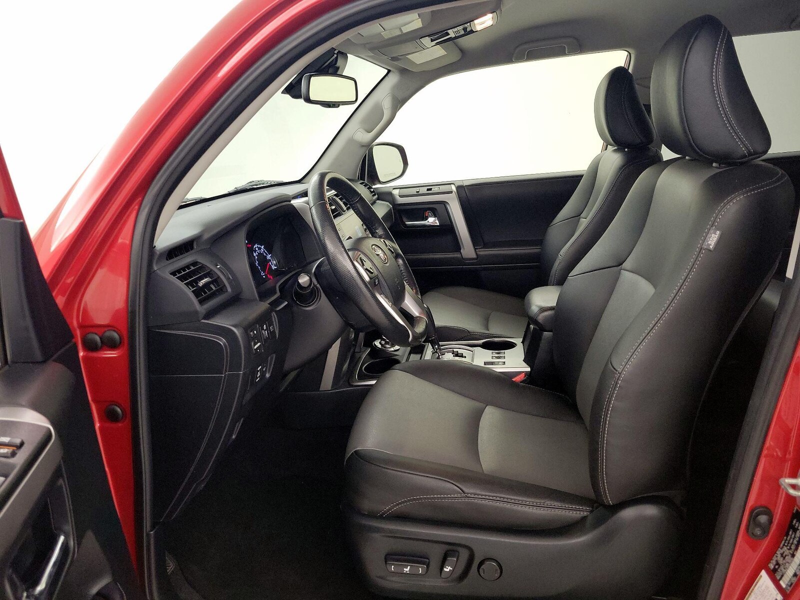Power Seat(s) & Side Airbags