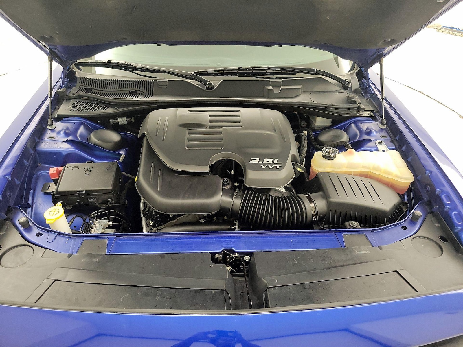 2022 Dodge Challenger SXT - Photo 22