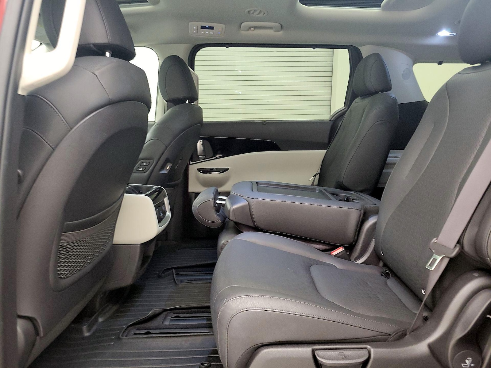 2024 Kia Carnival SX Prestige - Photo 22